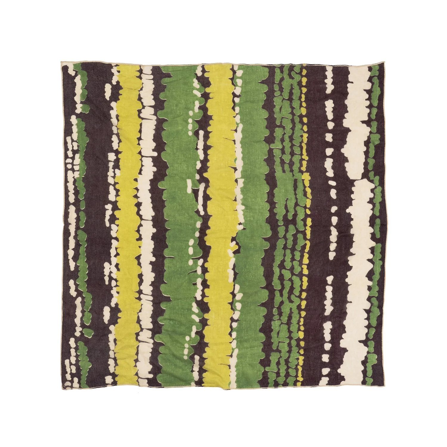 BibliotecaScarf_Lifestyle_FW22_Green_Full.jpg