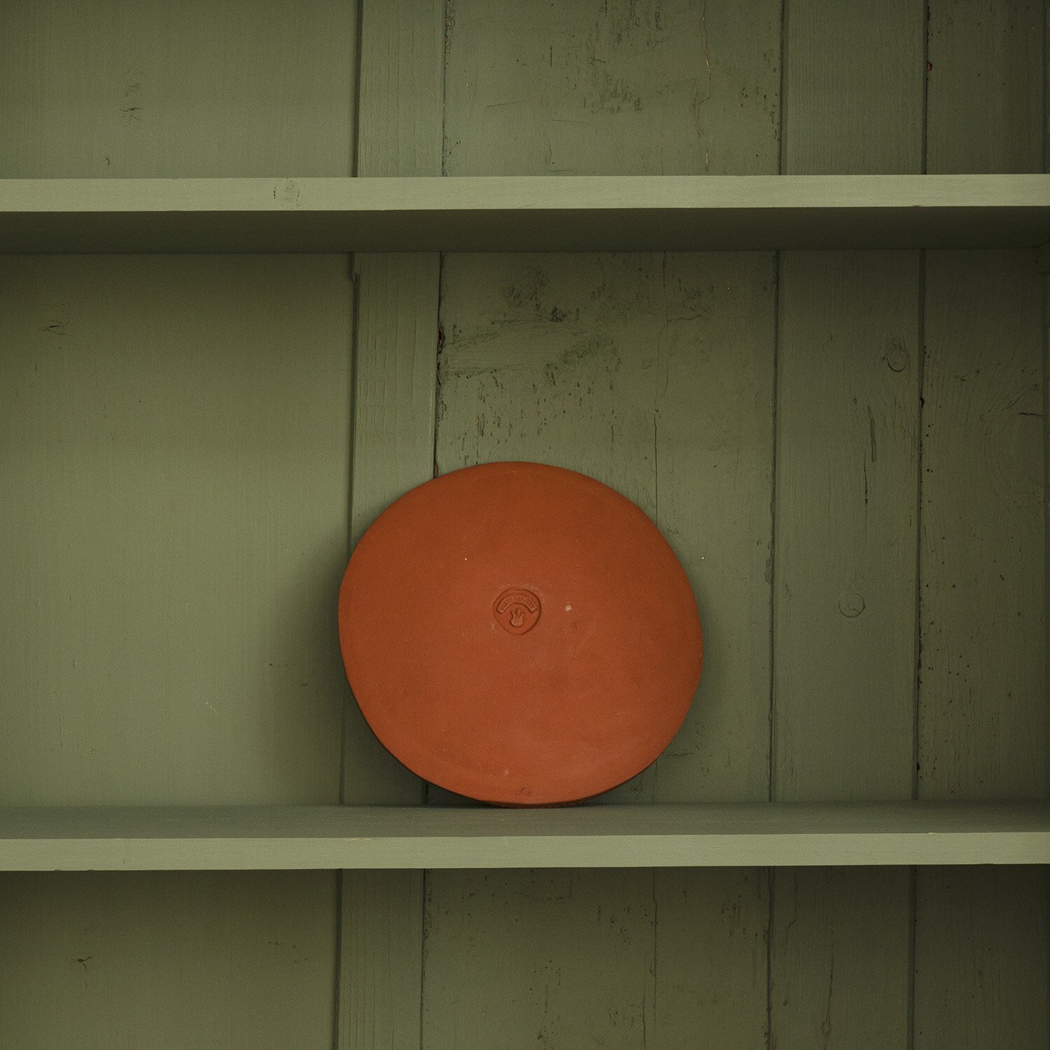 Redware_Plate_with_Splatter_Pattern_003.jpg