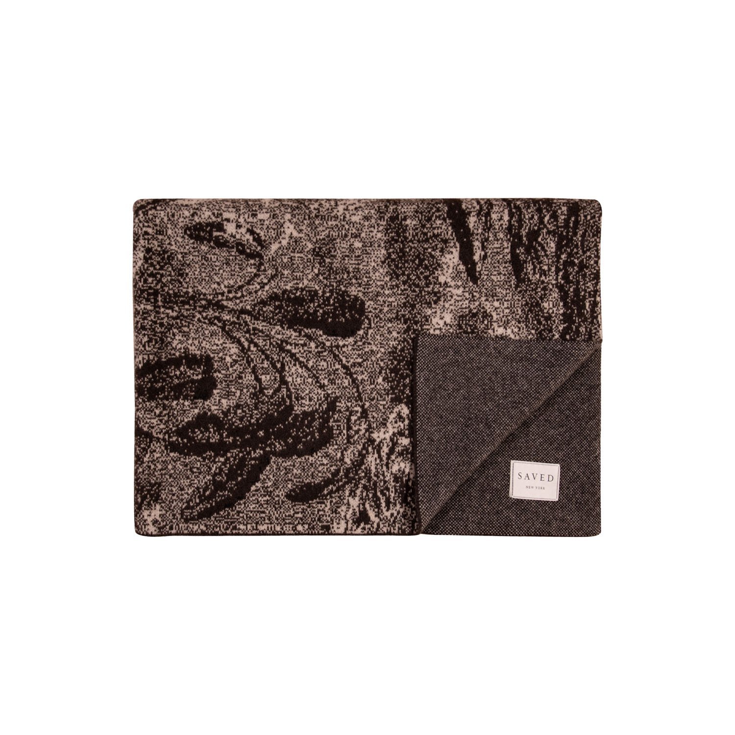 Robinson_Cruse_Home_FW22_Scene_IV_Folded.jpeg