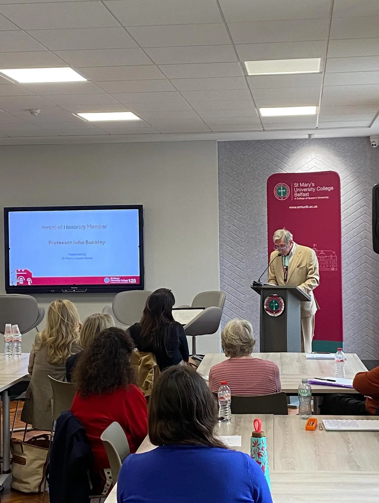 Professor John Buckley, delivering his acceptance speech for the Honorary Membership of the SMEI 2025. Congratulations to such a distinguished and talent music educator! #smei  @isme_musiced_1953