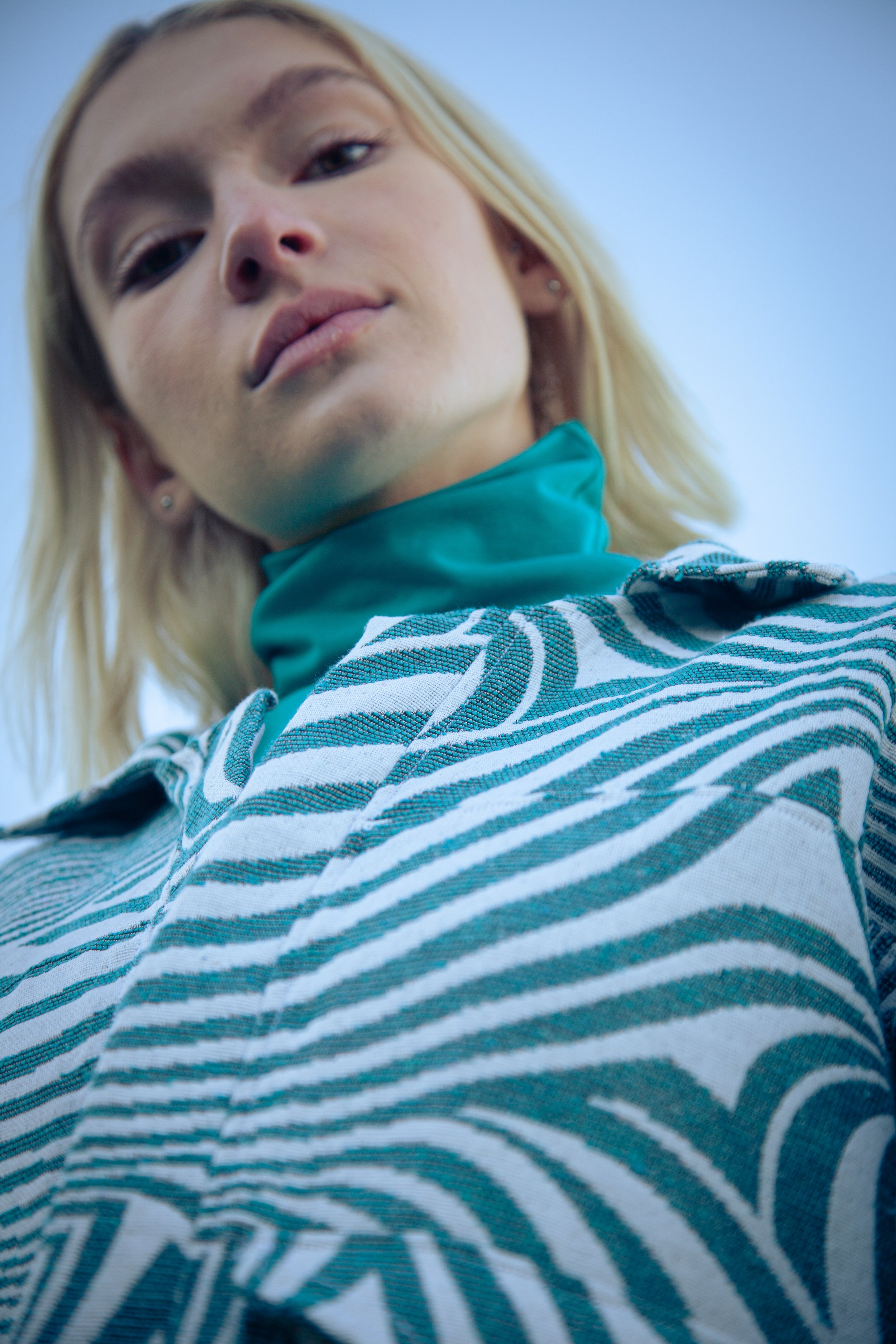 Liv VoR mint swirl set19.jpg