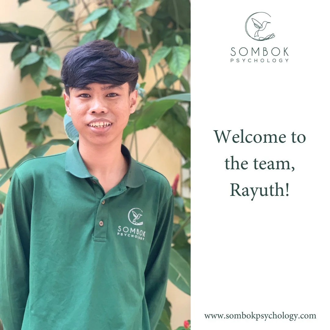 [English Below]

ស្វាគមន៍សមាជិកថ្មី នៃគ្រួសារសំបុកសាយខូឡជី! 🌿

ពួកយើង ពិតជារីករាយក្នុងការស្វាគមន៍ រ៉ាយុទ្ធ ចូលរួមជាមួយក្រុមការងារពួកយើង ក្នុងតួនាទីជាអ្នកថែទាំសួន និងអគារ។ នៅសំបុក ពួកយើងយល់ថាការព្យាបាលផ្លូវចិត្ត មិនមែនមានត្រឹមតែក្នុងបន្ទប់ប្រឹក្សាឡើយ