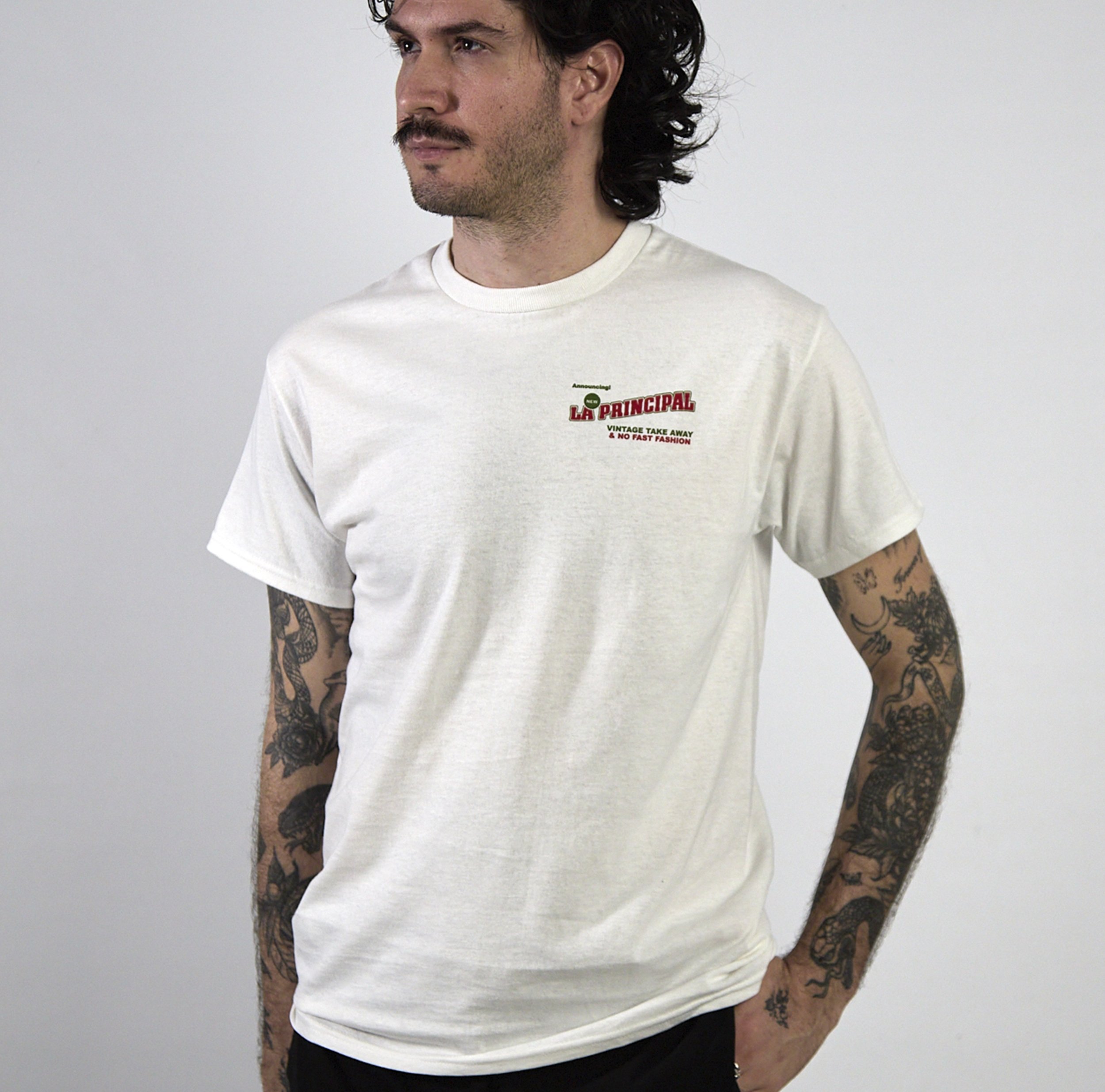 LA_PRINCIPAL_camiseta_take_away_03.jpg