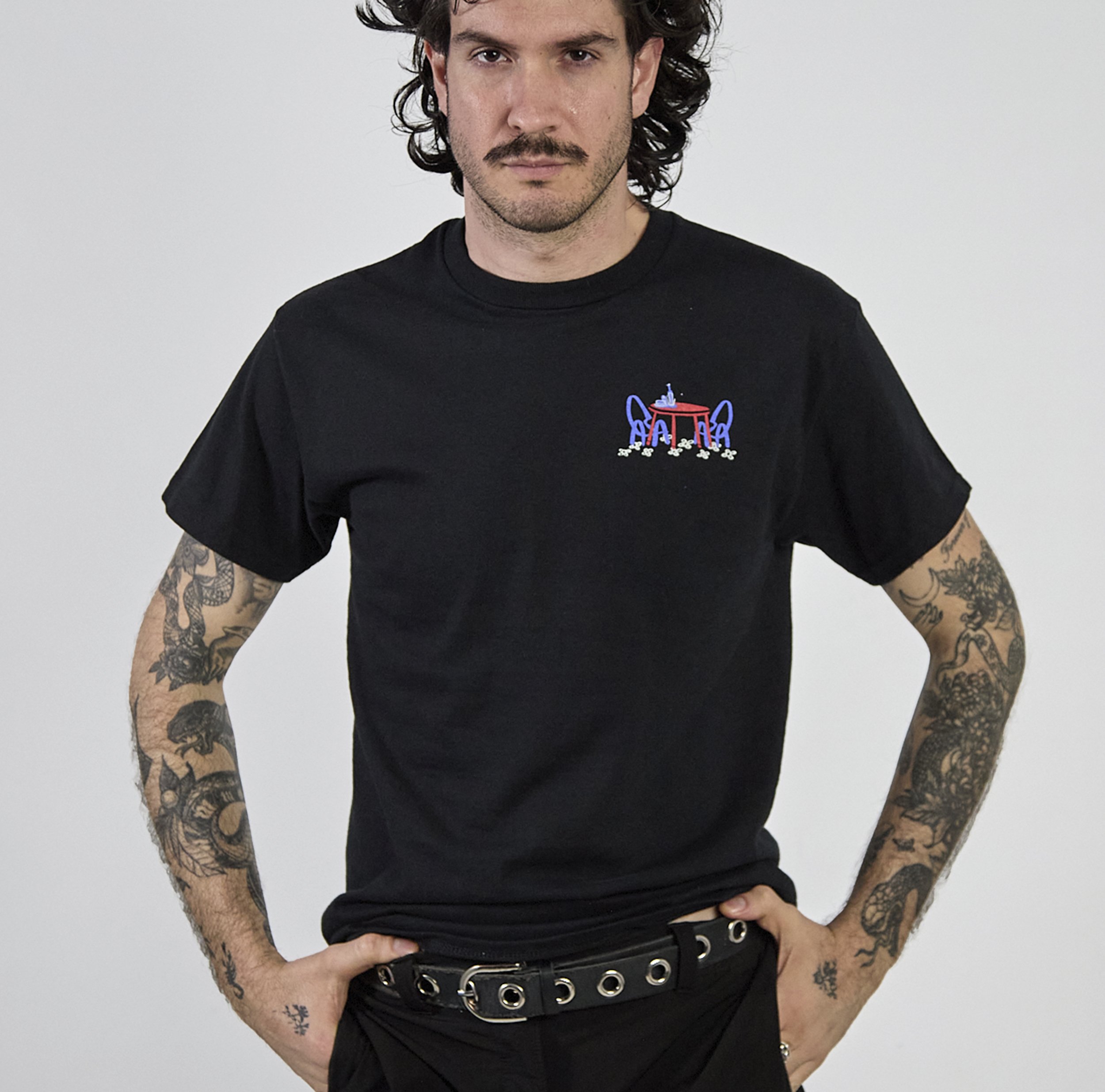 LA_PRINCIPAL_camiseta_bar_03.jpg