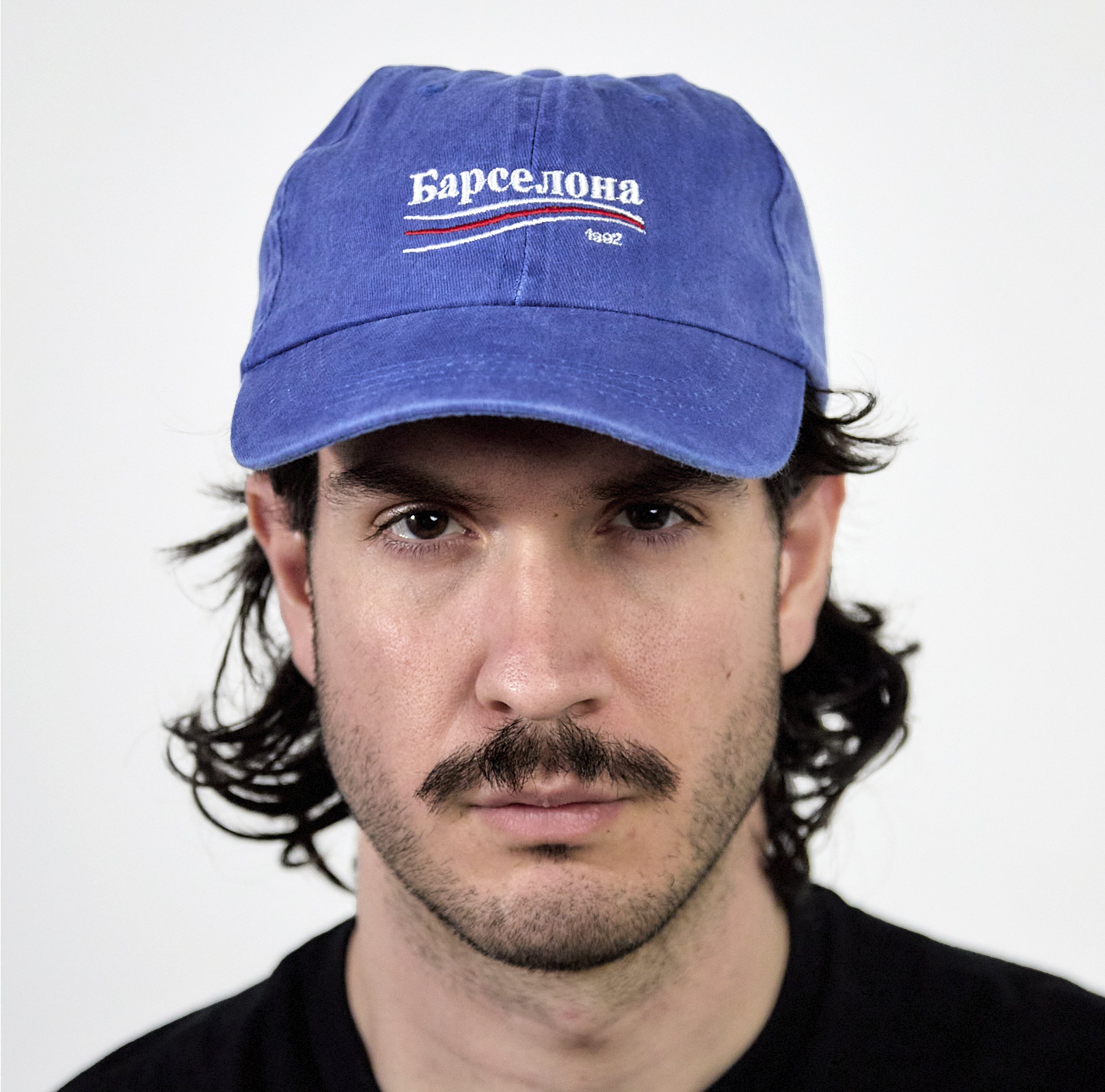 LA_PRINCIPAL_gorra_azul_01_03.jpg