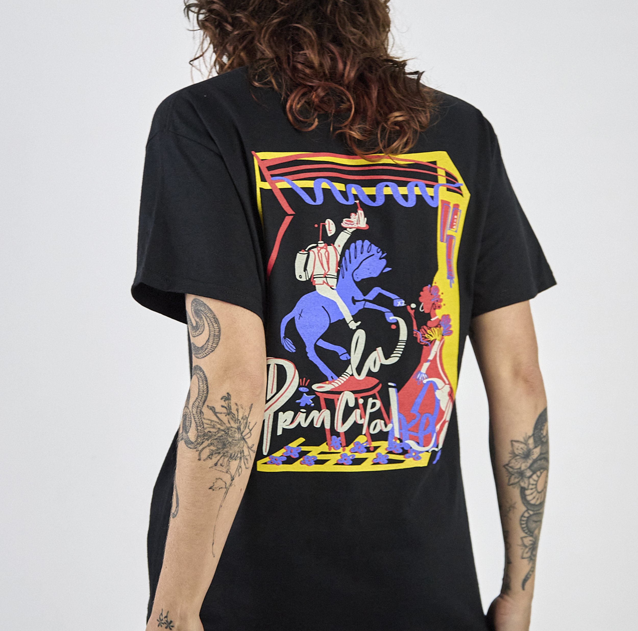 LA_PRINCIPAL_camiseta_bar_02.jpg
