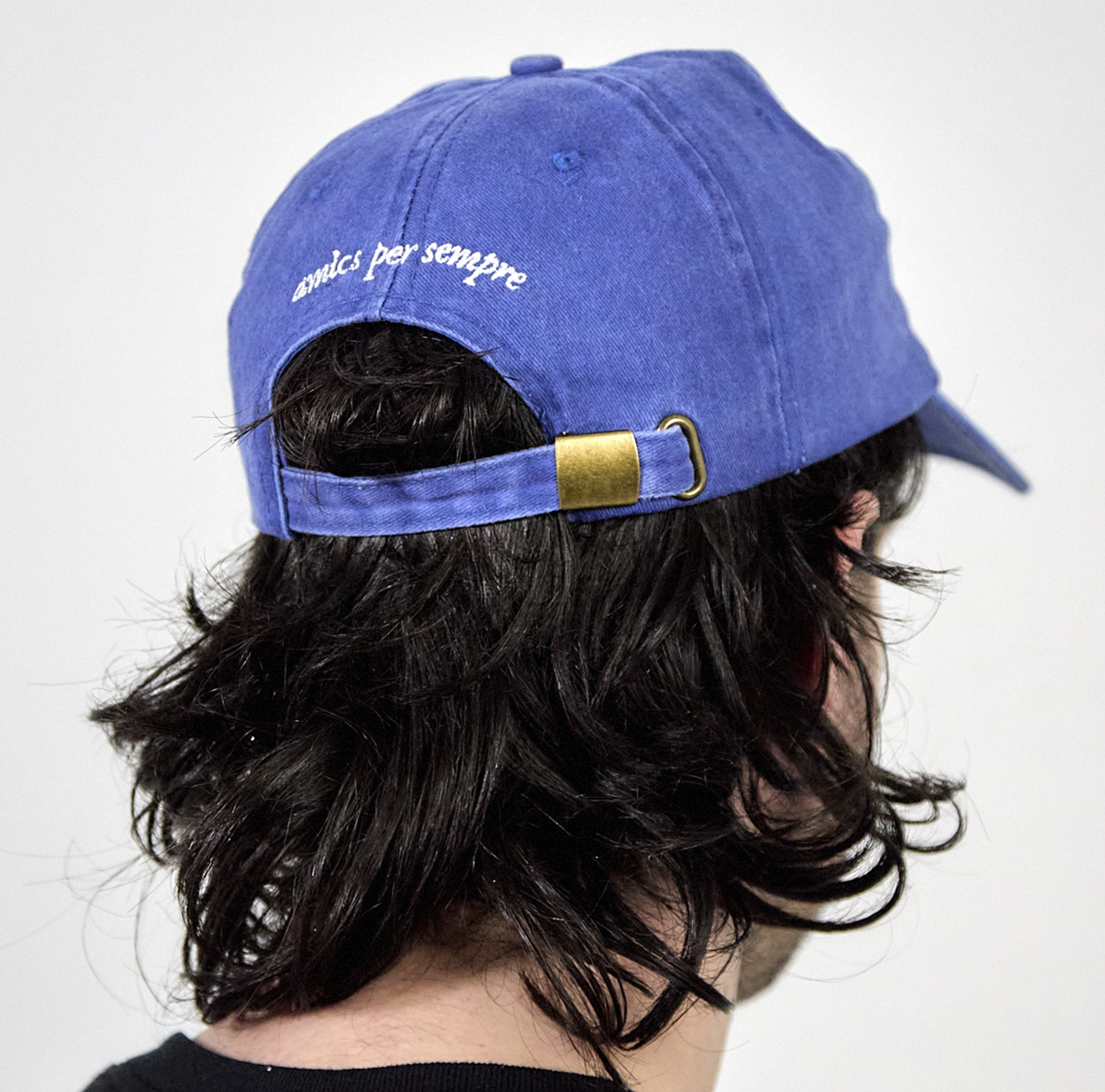 LA_PRINCIPAL_gorra_azul_01_04.jpg