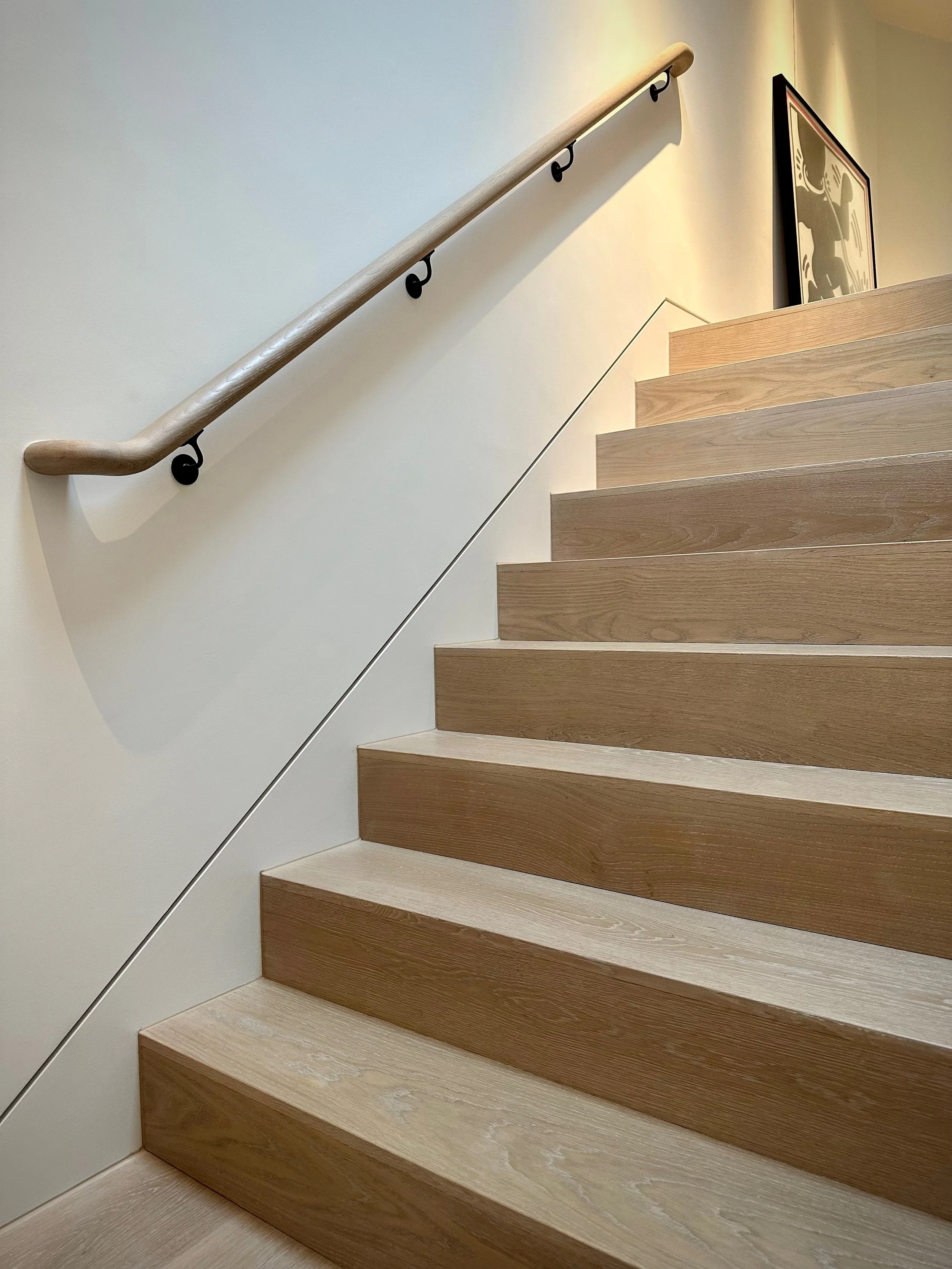 Luxury modern oak staircase Berkshire 