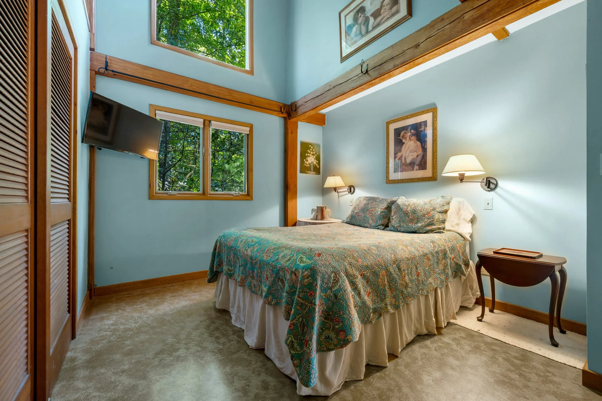 STR Bedroom 1