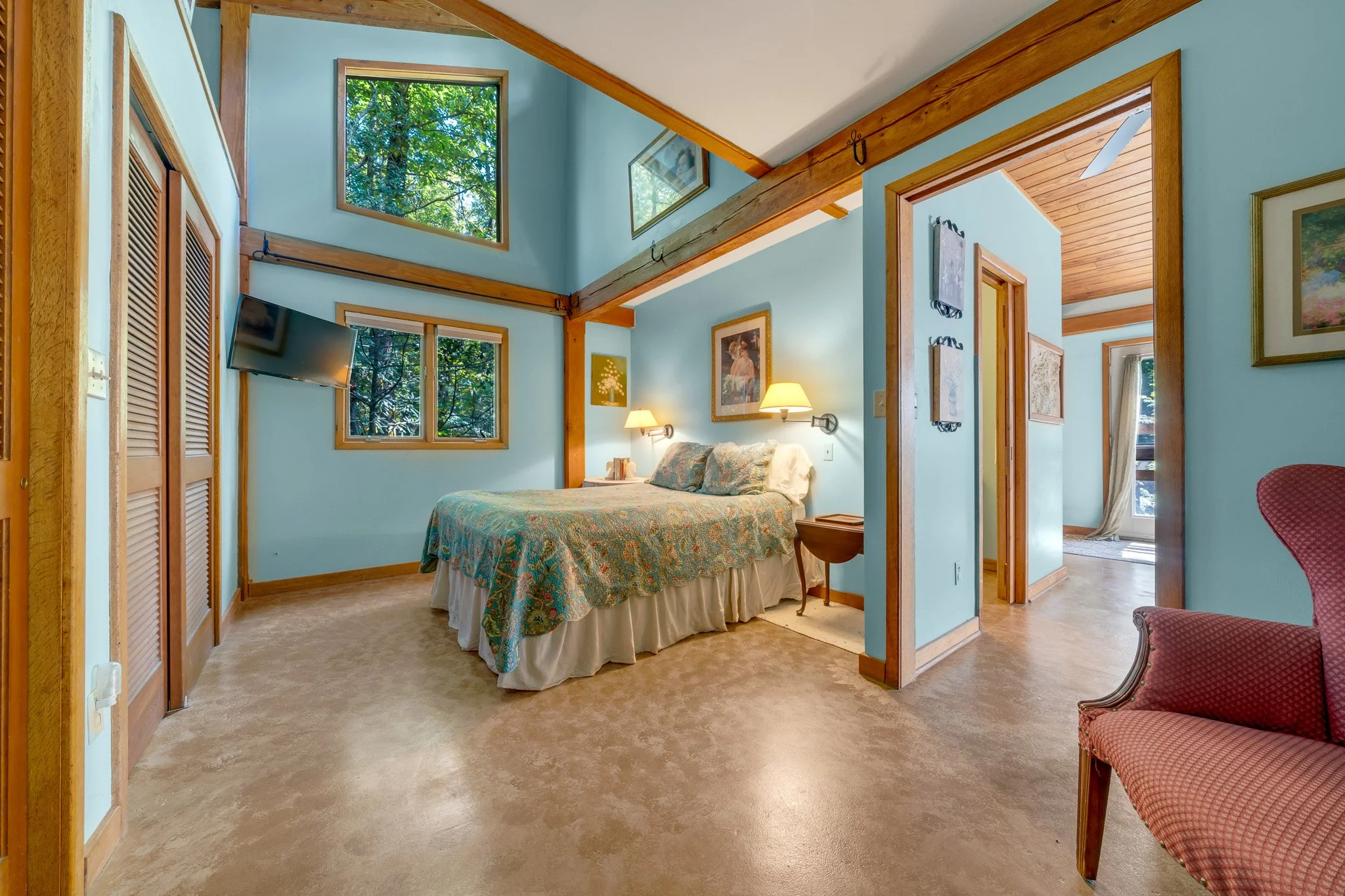 STR Bedroom 1