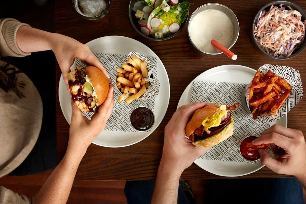 20190911_Byron+Burger_06_0303_V1.jpg.webp