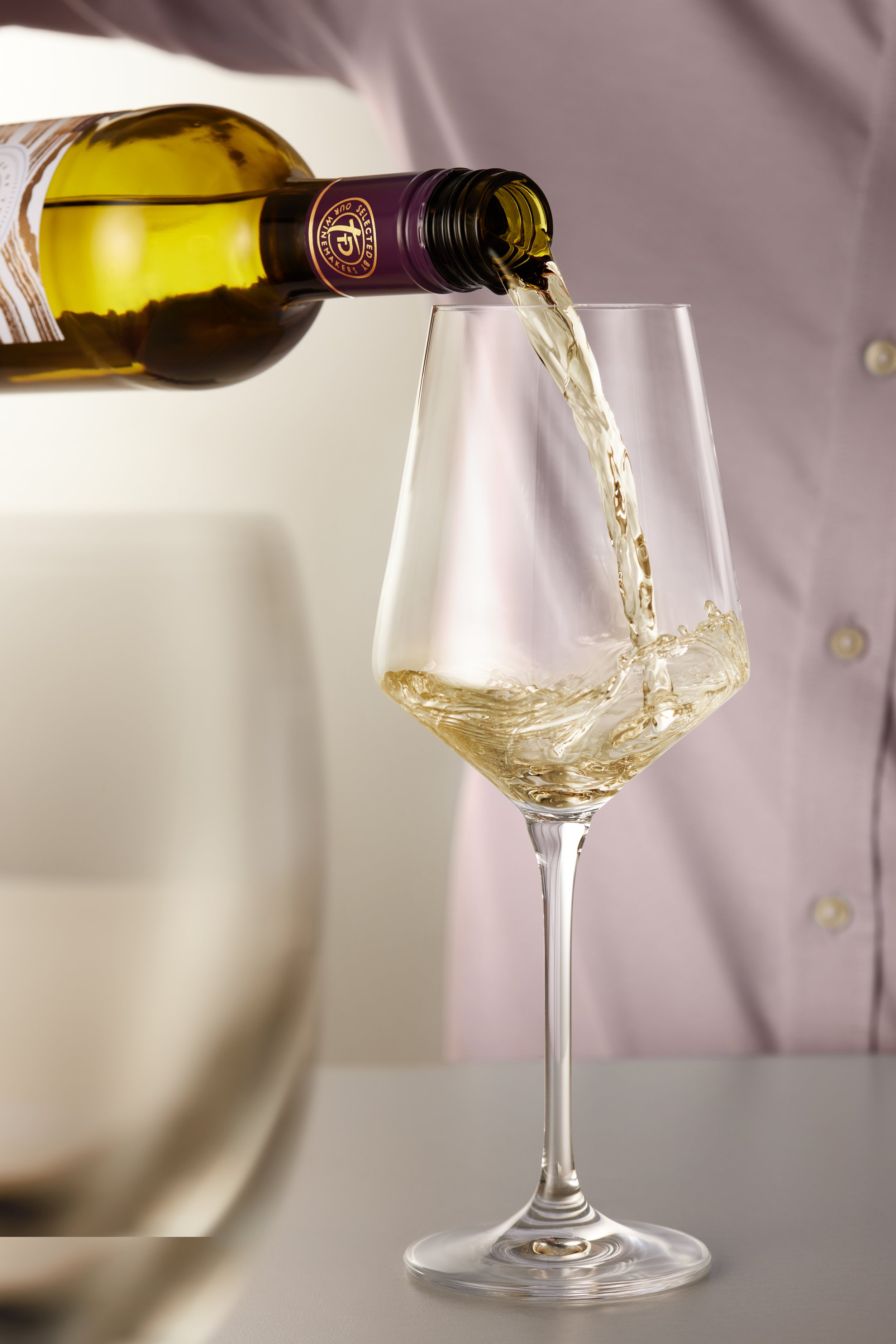KHB05556_Sainsburys_TLTW_Aug_Wine_Pour_r2_RGB.jpg