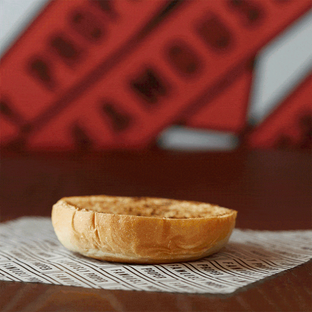 20190905_Byron_10_The-New-Byron_SLOWER_V1.gif