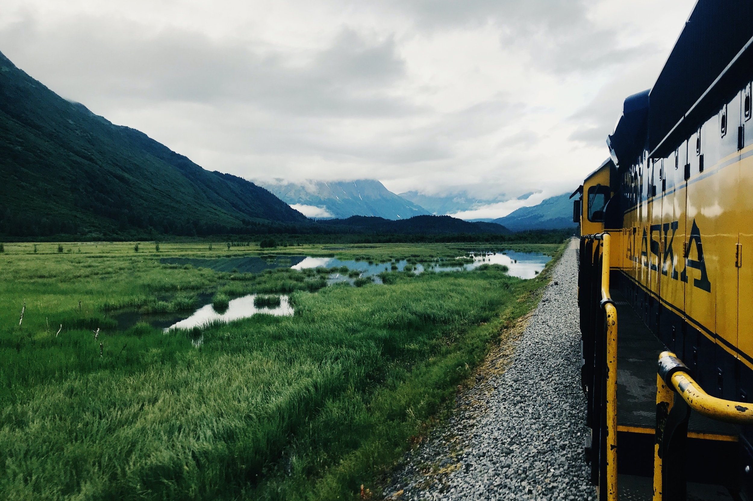 Alaska Railroad through mountains
