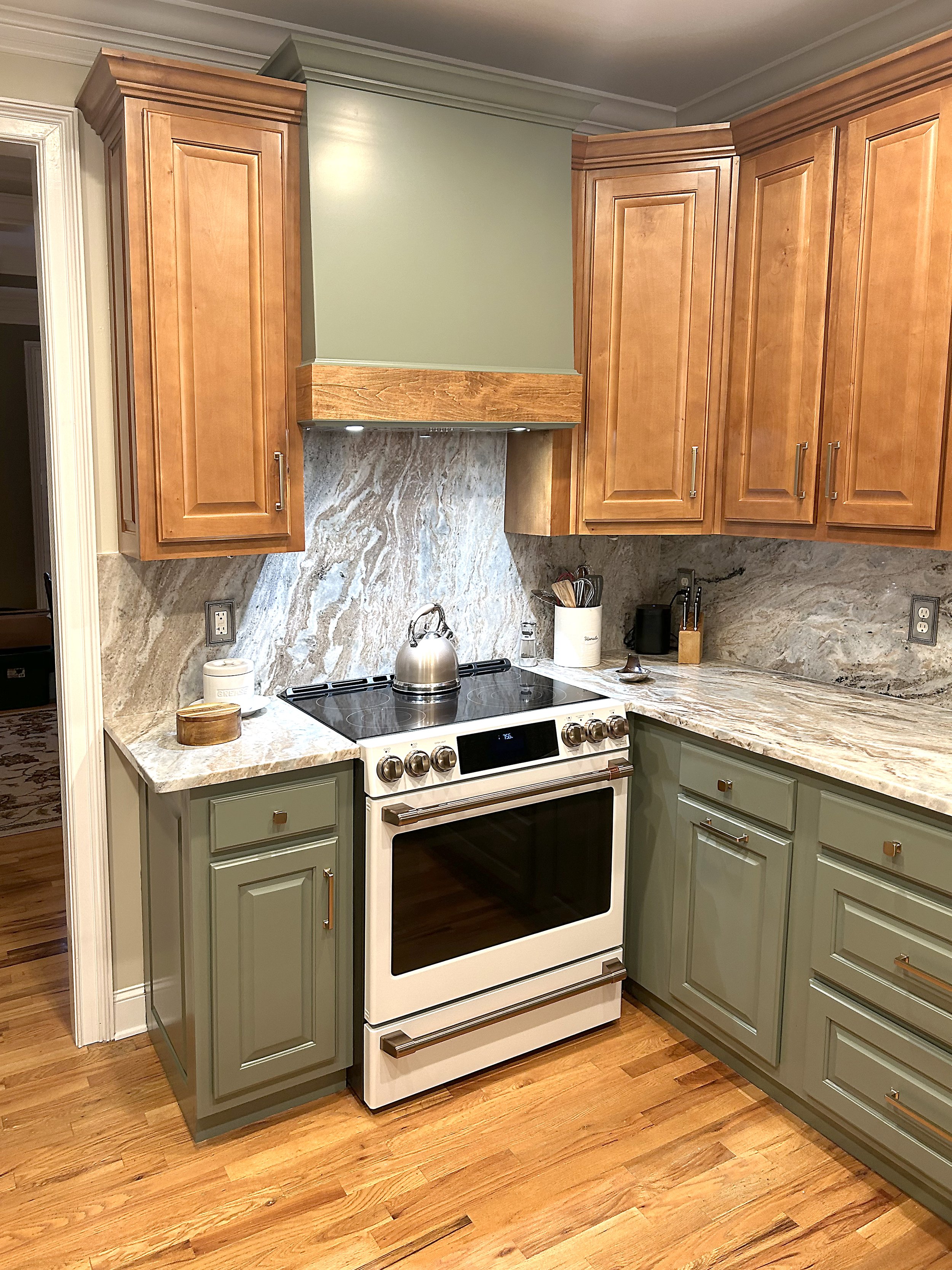 Photos of work done by Carpenter Bee Cabinet Works