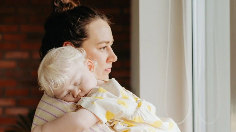 Perinatal &amp; Postpartum Mood Disorders: A Complete Guide for New Moms
