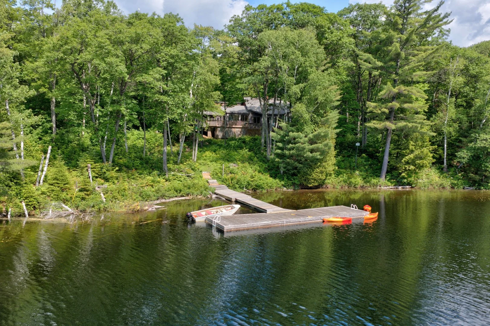 1080SlipperlakeDr-92.jpg