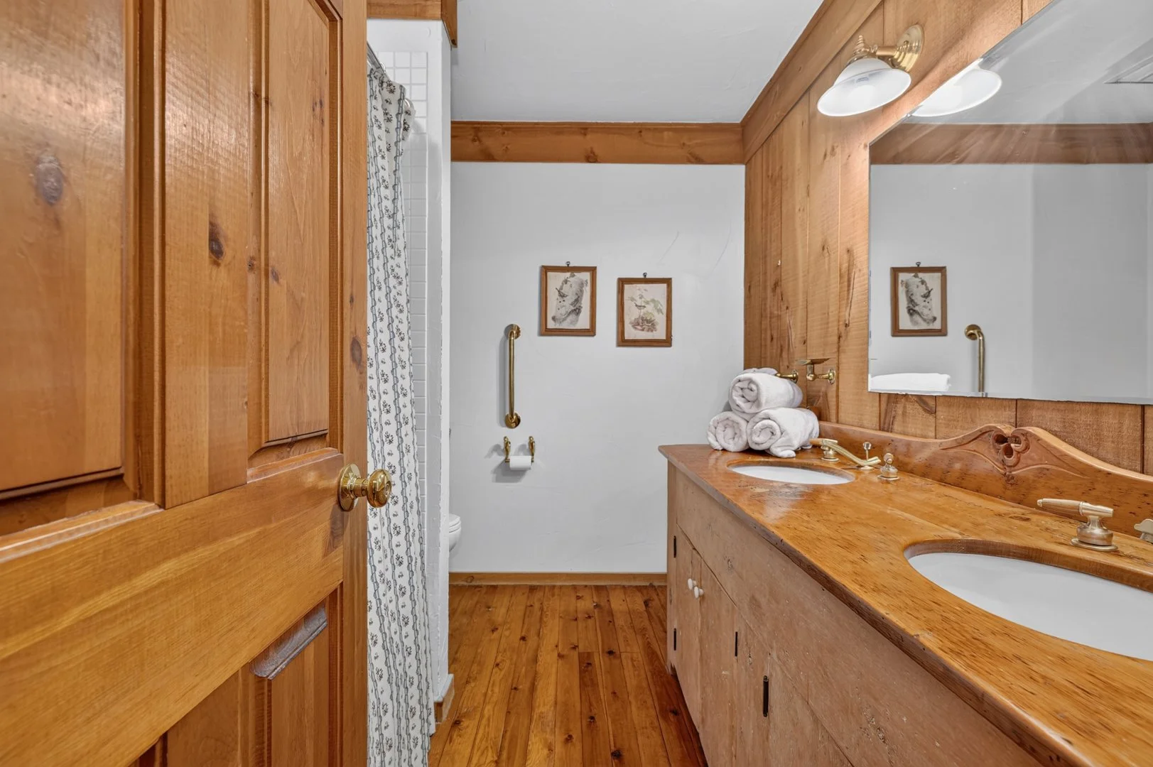1080SlipperlakeDr-36.jpg