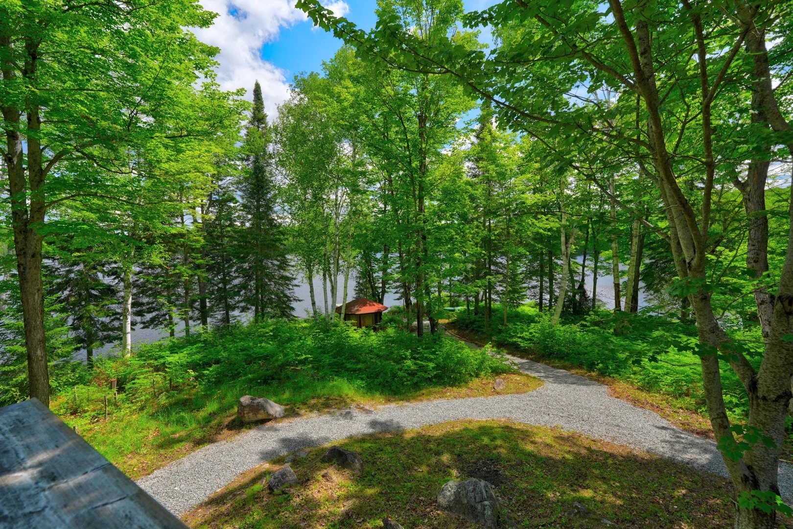 1080SlipperlakeDr-43.jpg