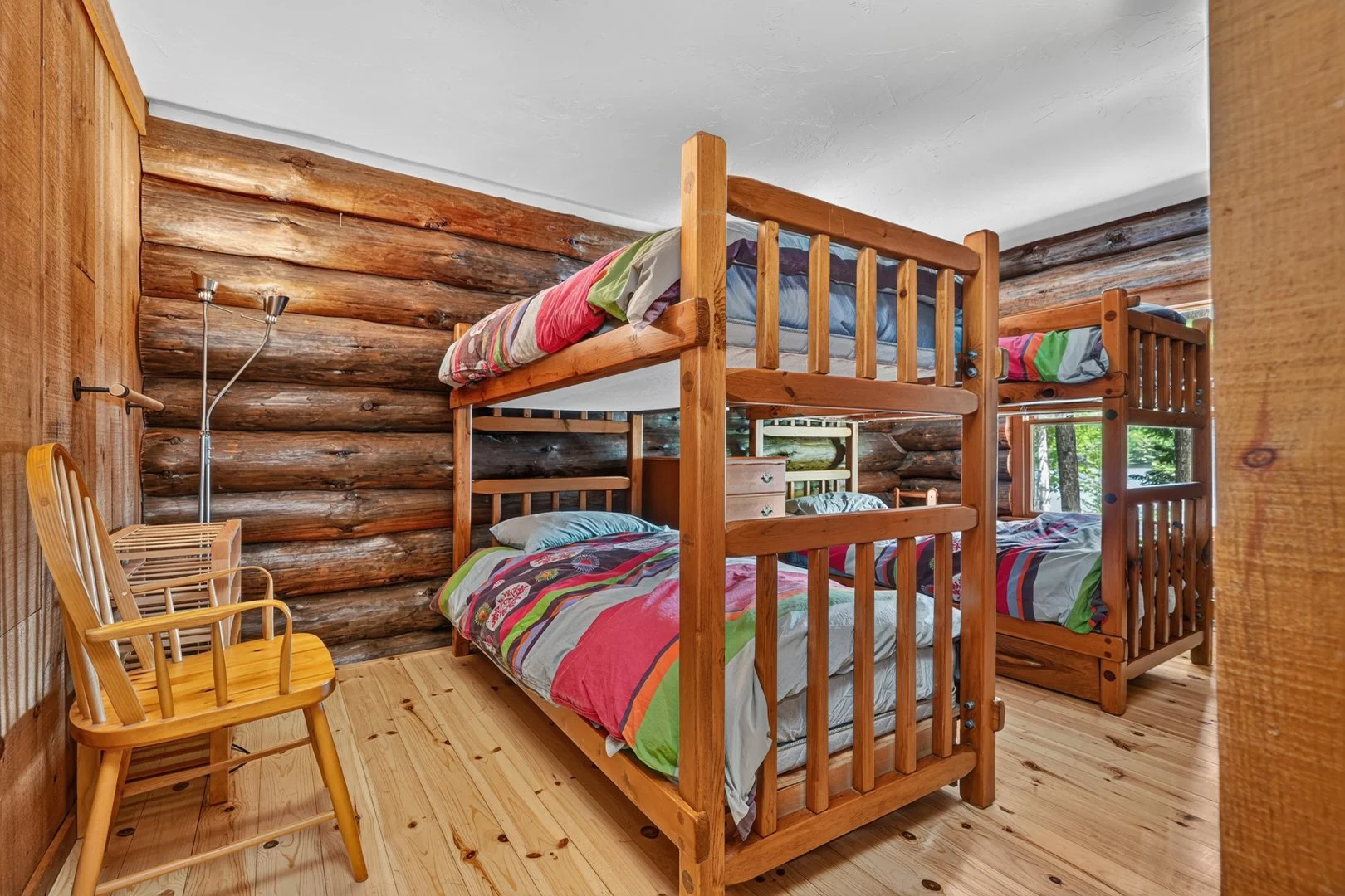 1080SlipperlakeDr-35.jpg