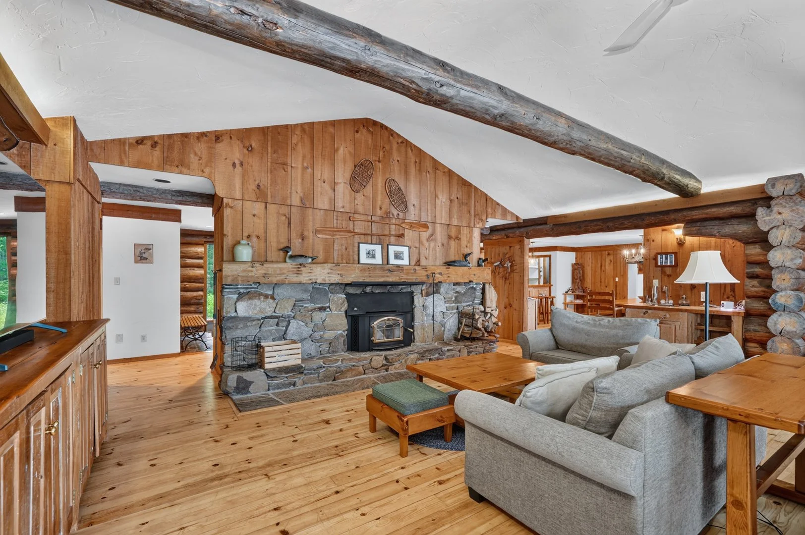 1080SlipperlakeDr-11.jpg