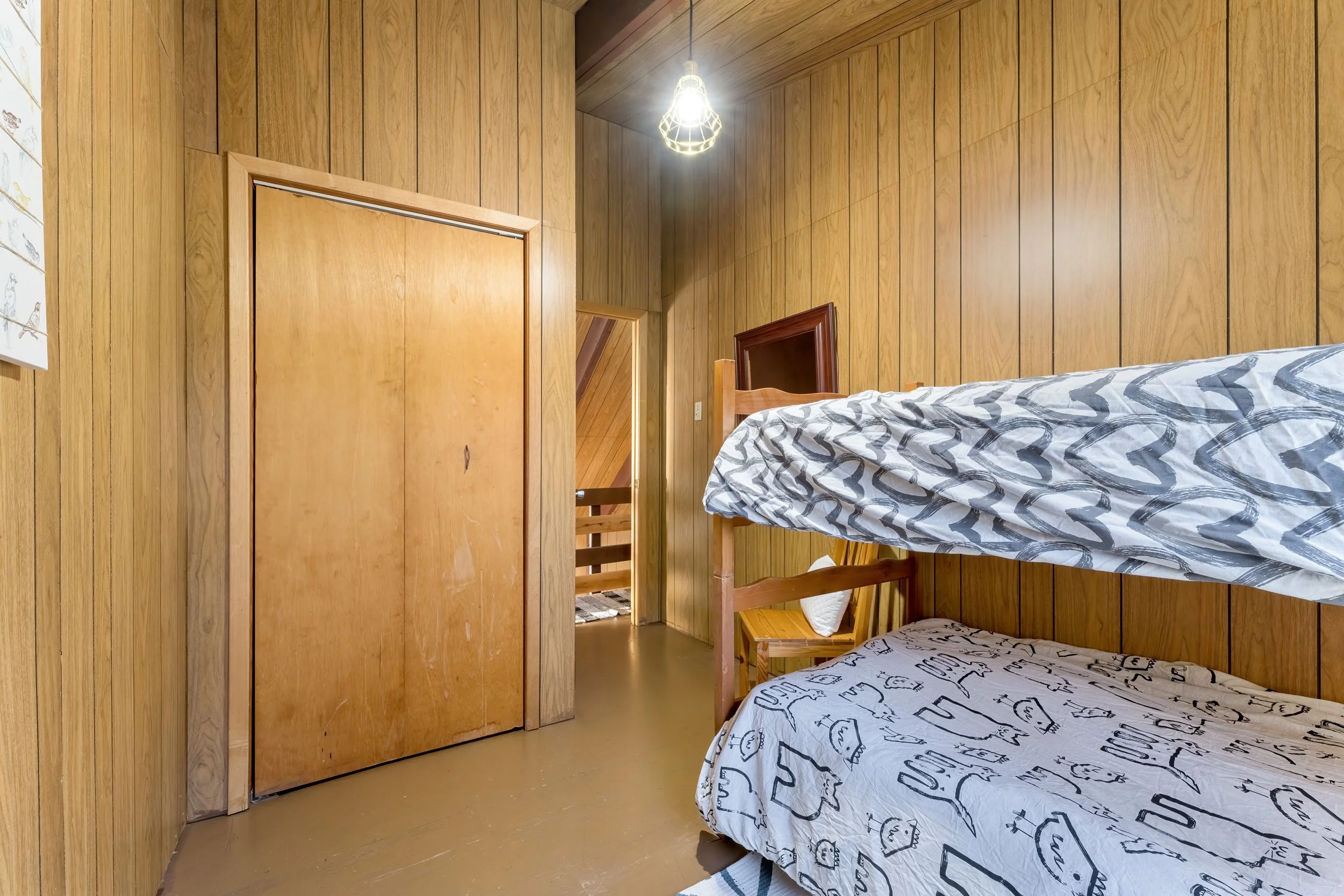 27 - 1033 Bayview Point Rd Dwight.jpg