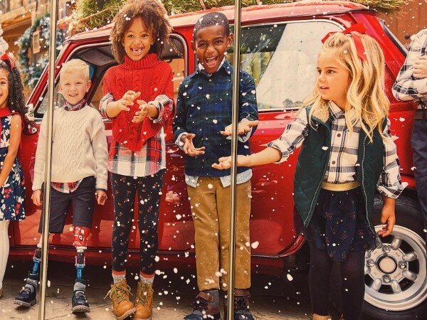 Check out what was spied in the #OshKosh / #Carters holiday ad!  #Inclusivity