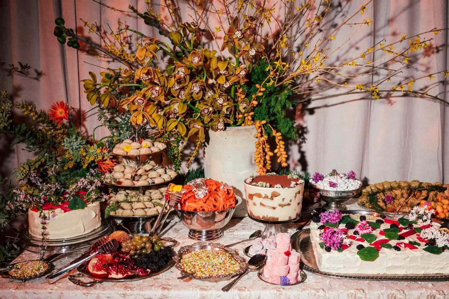 Eid Banquet, Brooklyn, March 2026

@pillarsfund @zararahim 

Dessert Chef @noreenwasti 
Flowers @sachirosedesign 
Venue @99scott_ 
Photos @poupayphoto