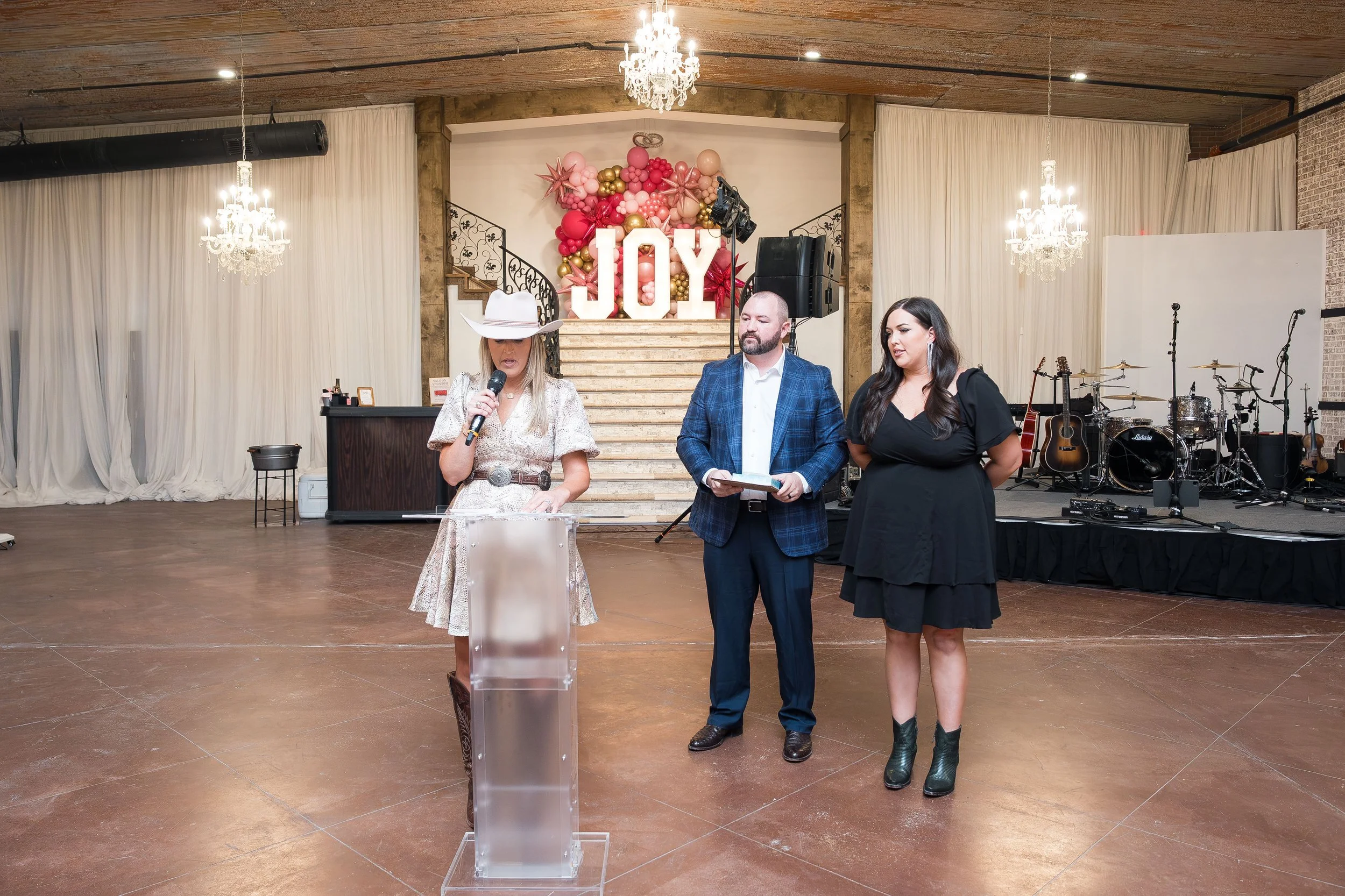 SunburstPhotography_HaleyRascoFoundationBoots&Blessings2026_105.jpg