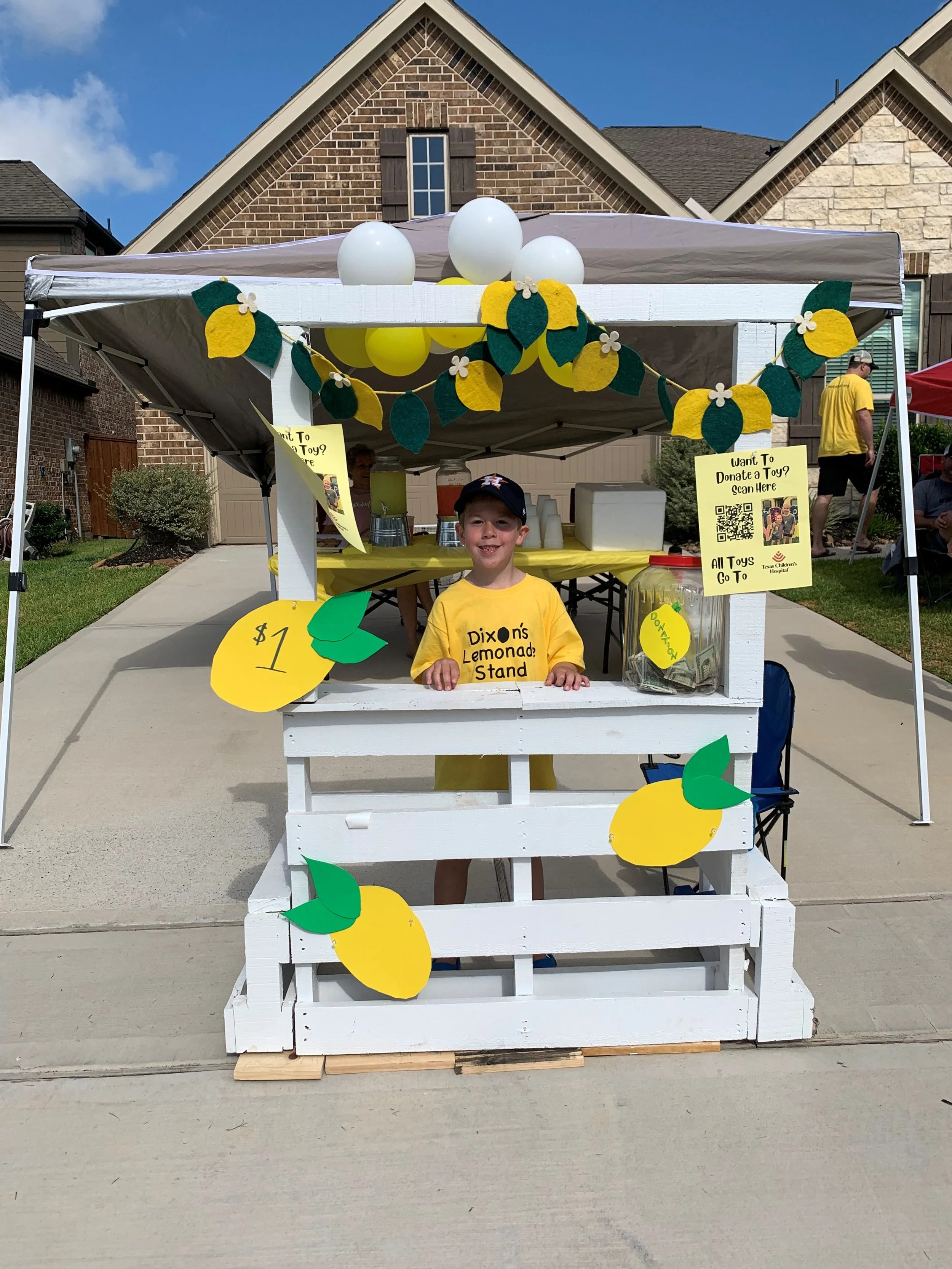 Dixon Lemonade 2022.jpg