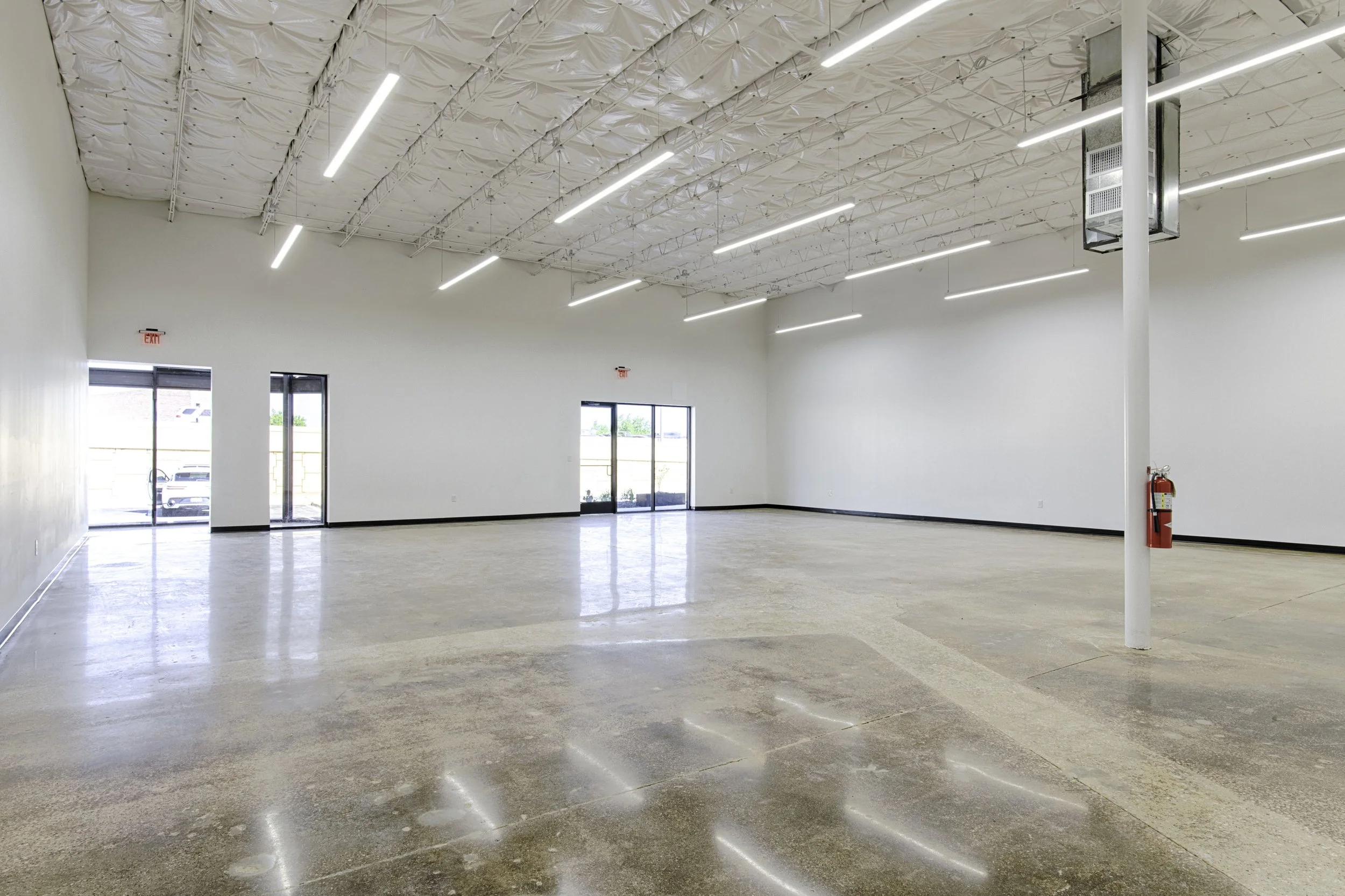 Suite 610 - Polished Concrete Floors.jpg