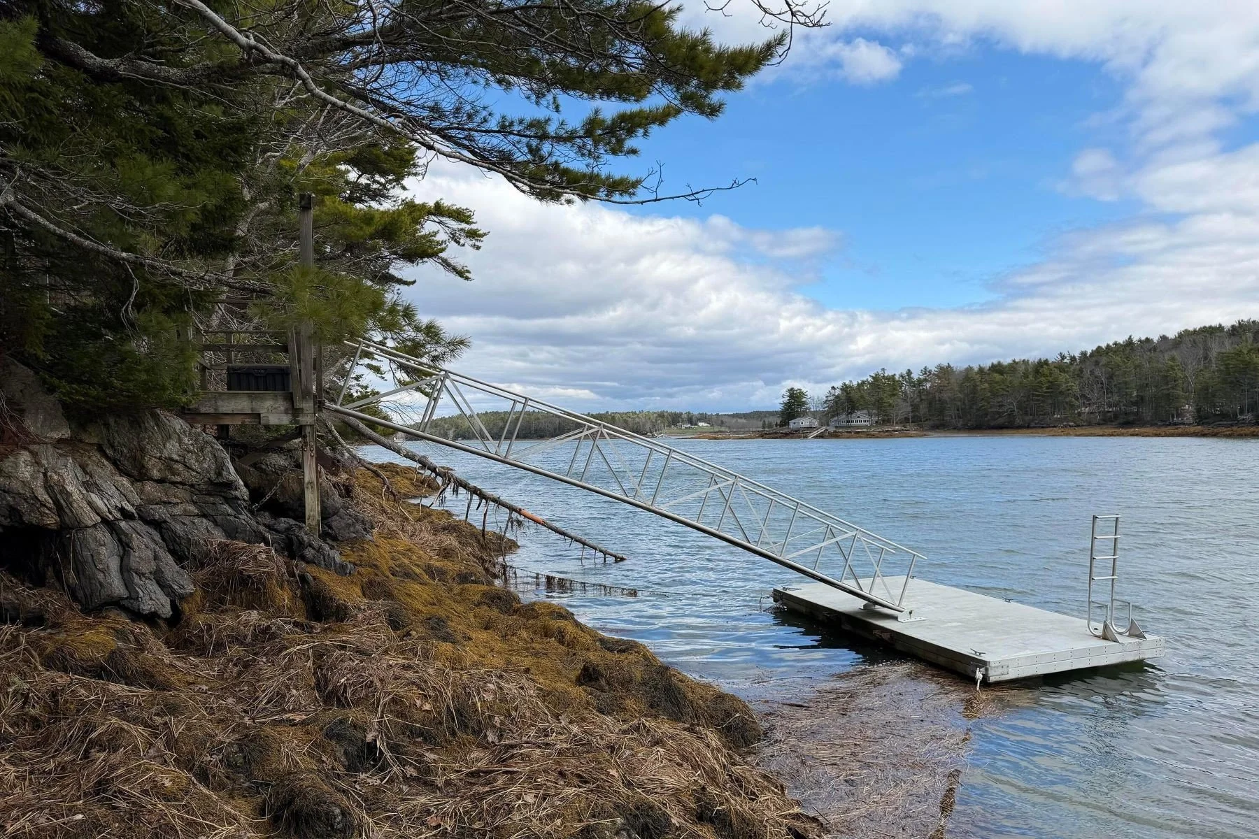 John Collins Maine listing04.jpeg
