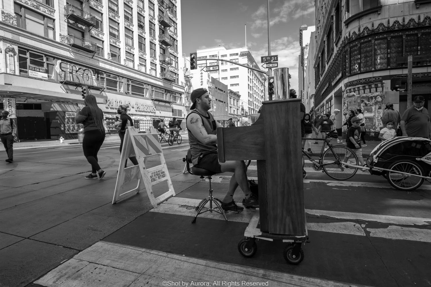 piano-player-street-performance-downtown-la.jpg
