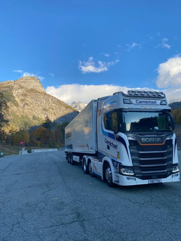 Road & Freight 1Mont Blanc.JPG