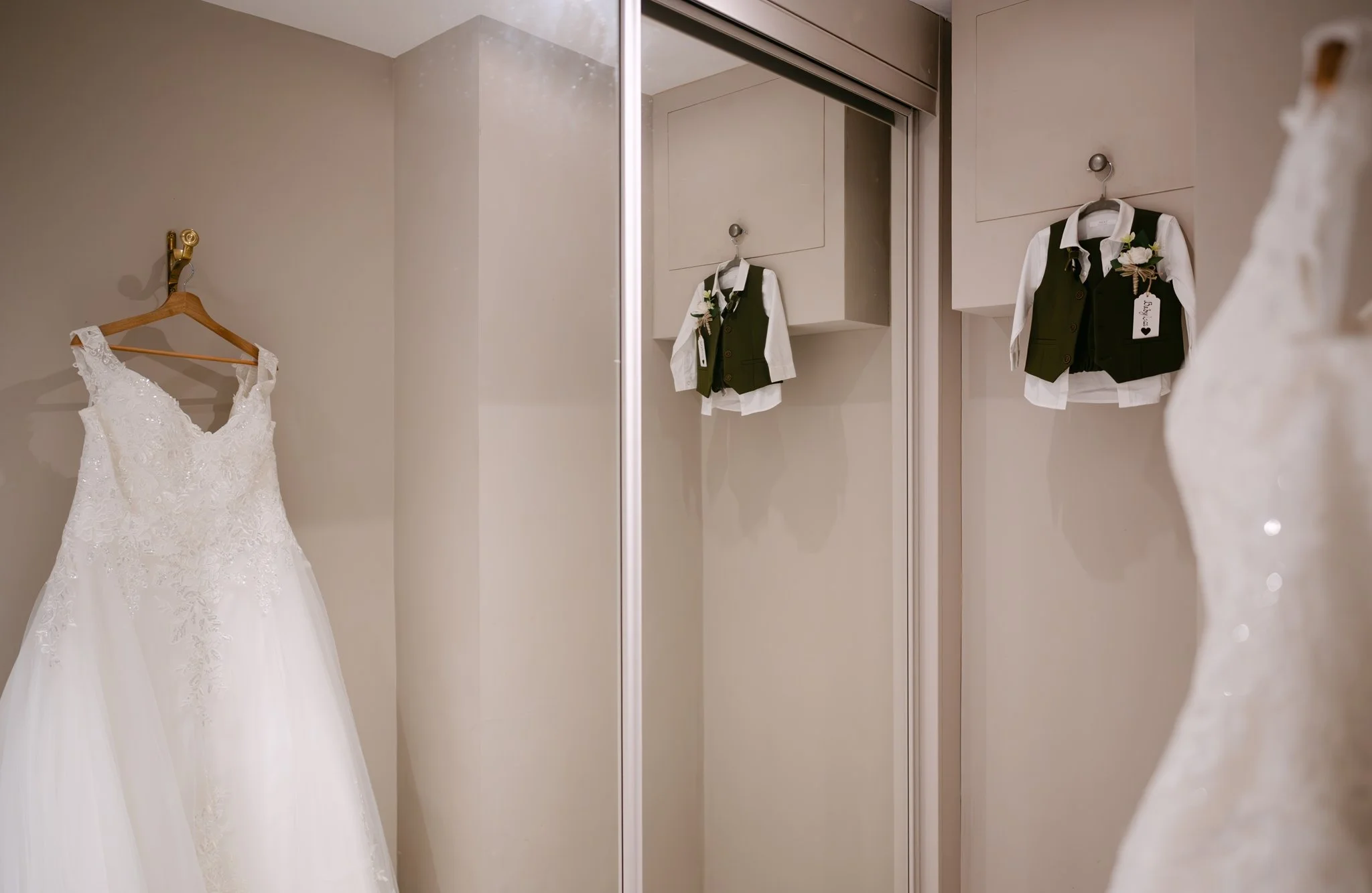 Kelly & Craig Wedding-18.jpg