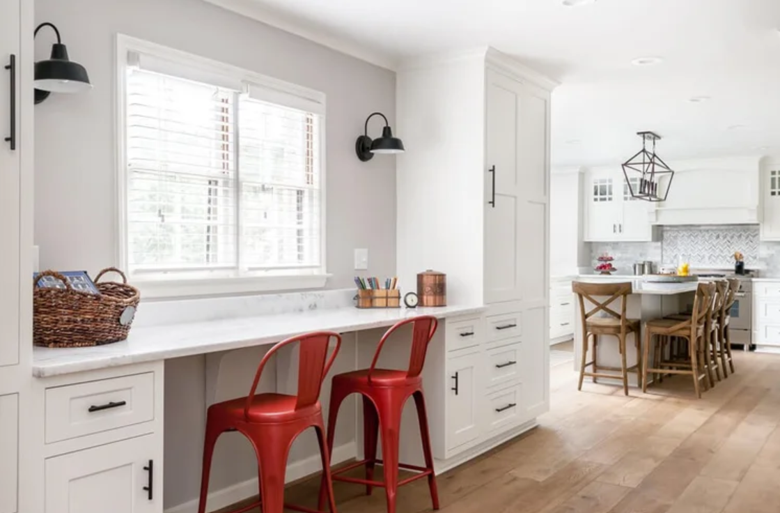 How Interior Lighting Affects Paint Colors: What Every Homeowner Should Know