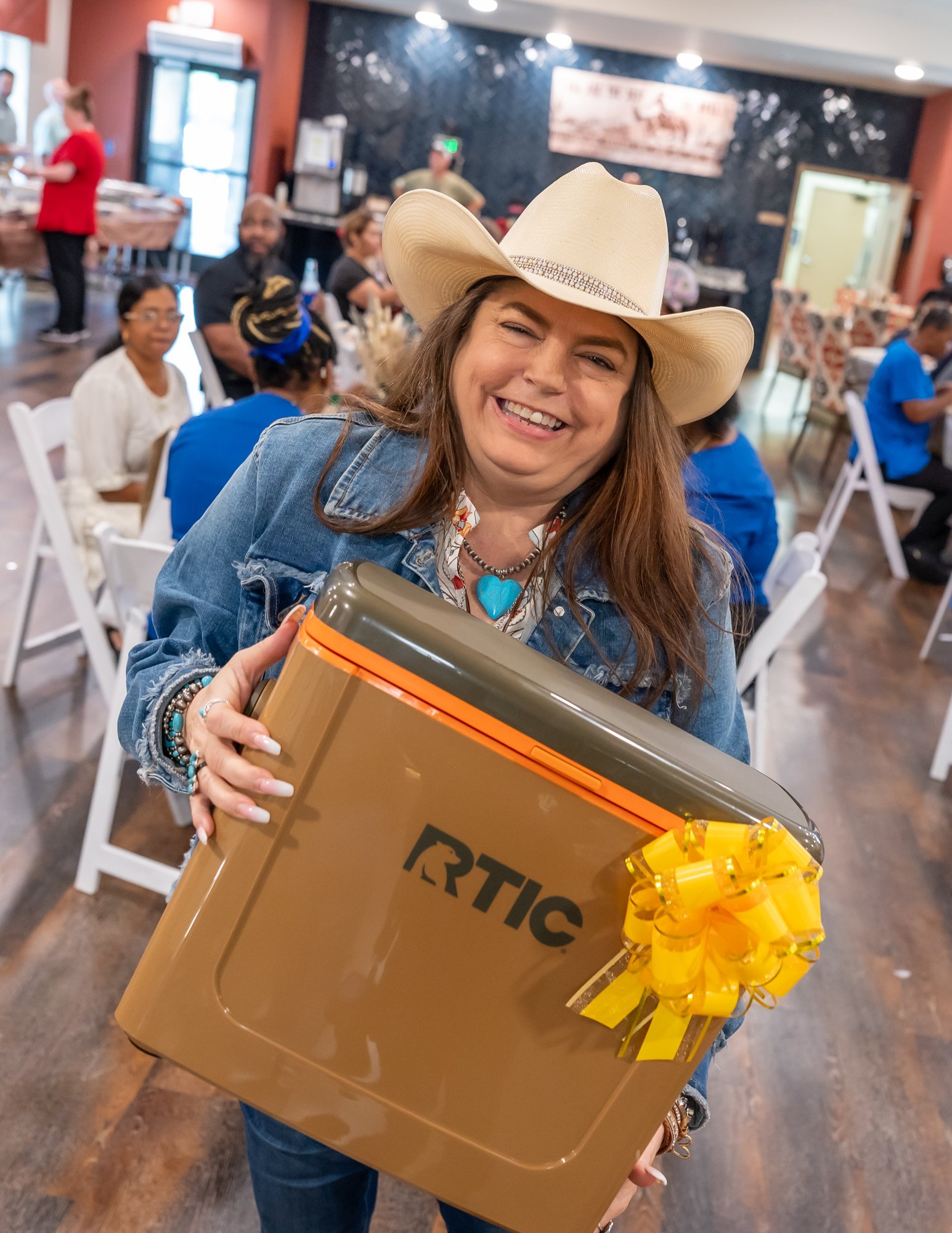 Cheyenne Medical Lodge Employee Cookout-071.jpg