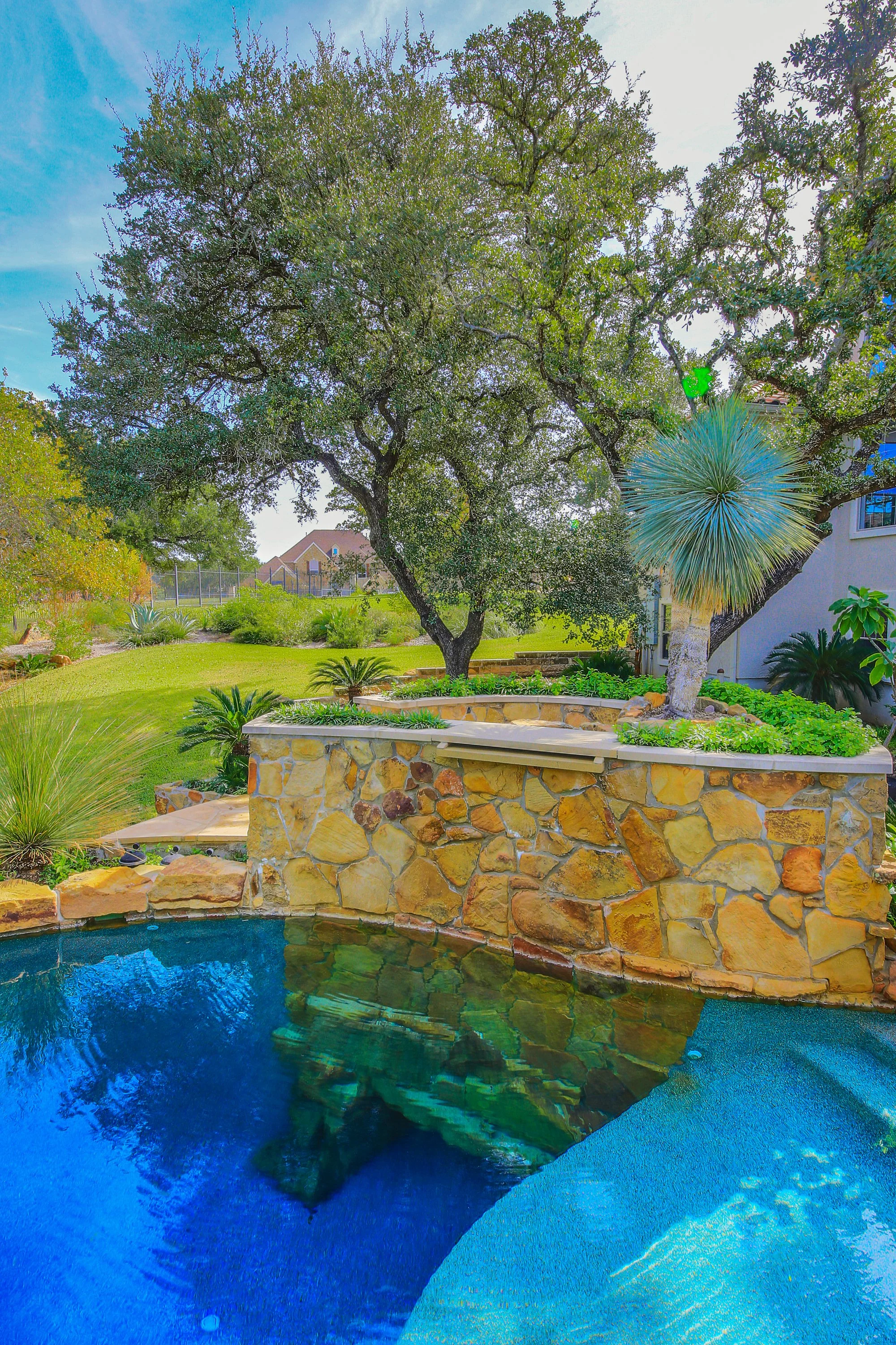 Water Caves Aqua Builders Austin Texas Pool Builders