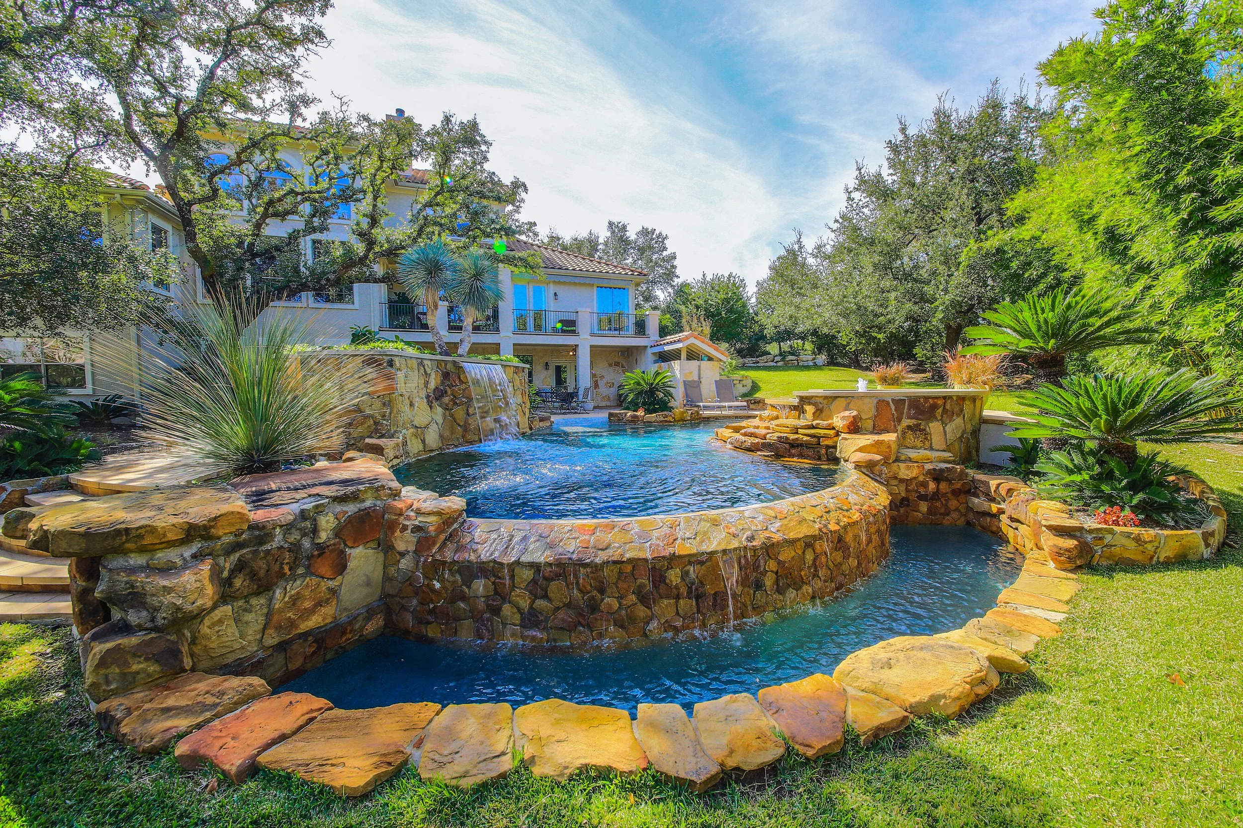 Water Caves Aqua Builders Austin Texas Pool Builders