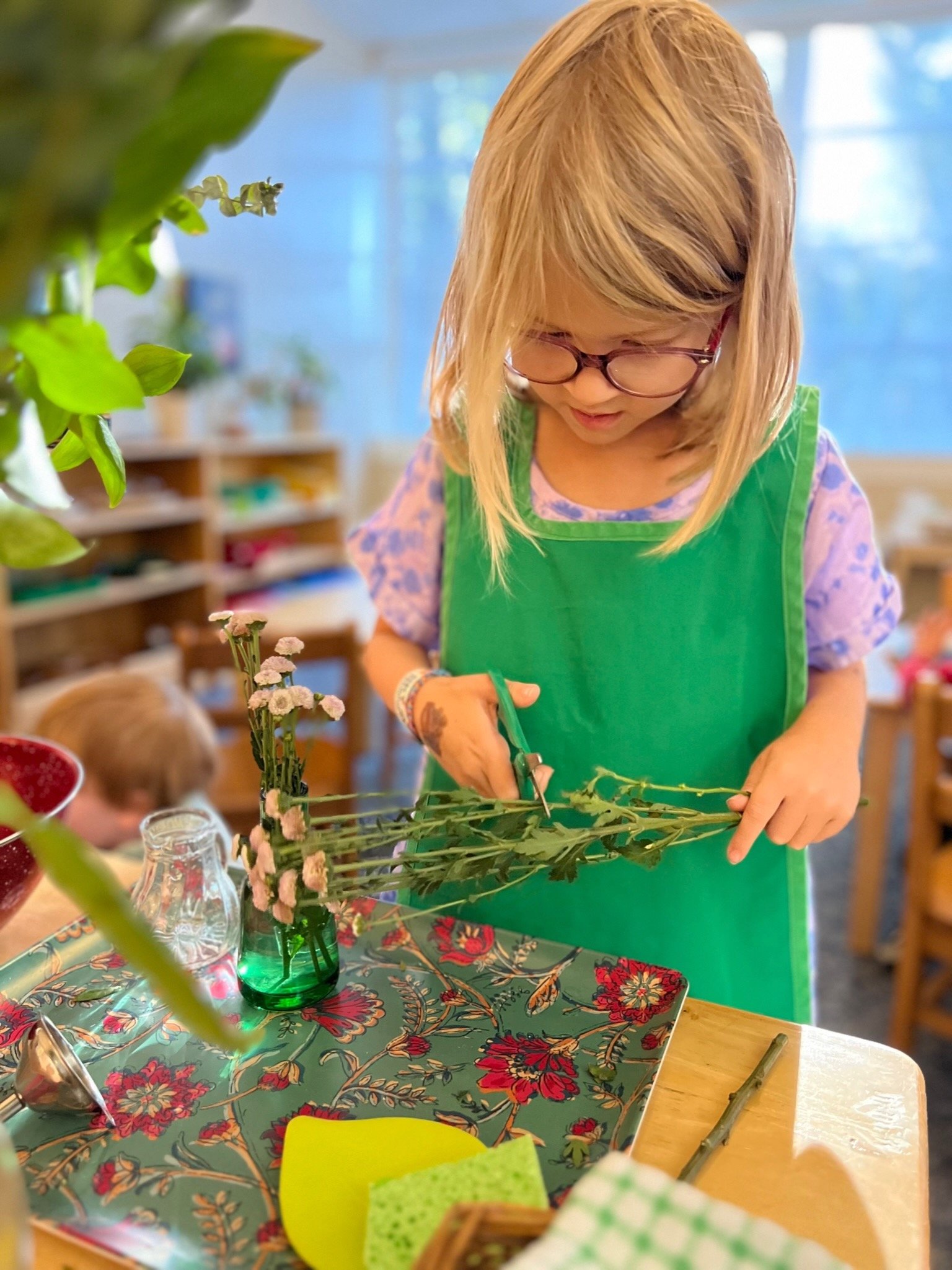 Primary Lunch Bunch: Tales & Trails with Ms Sarah