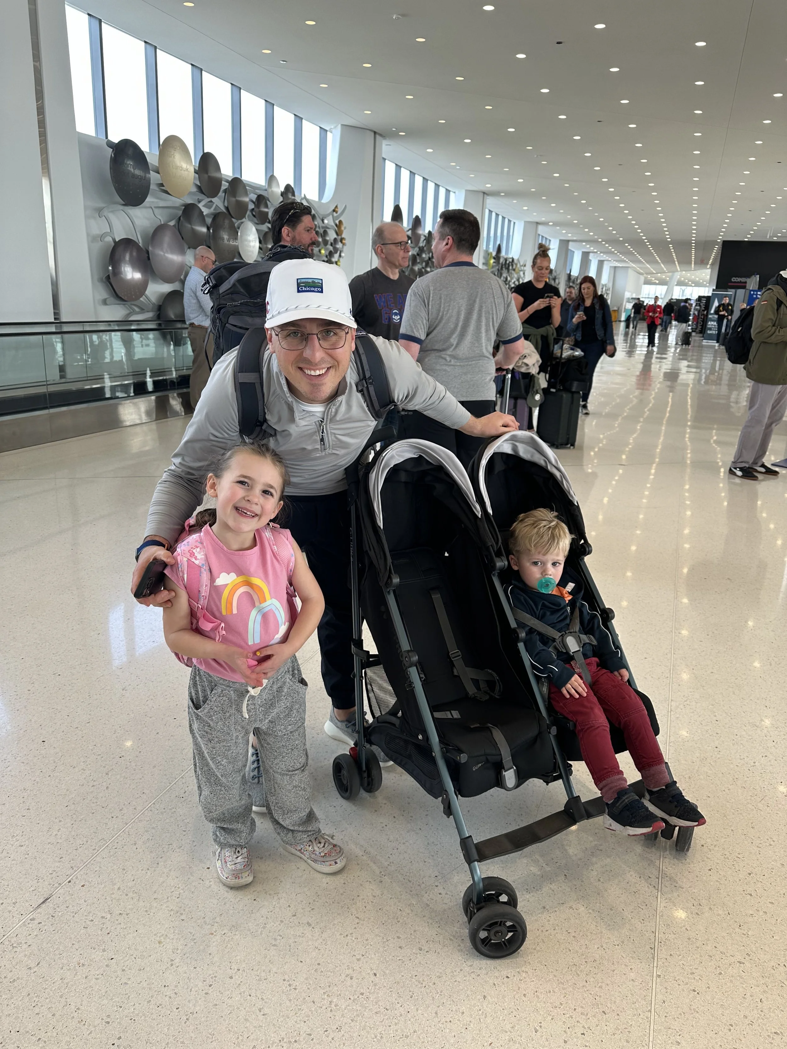 Best Travel Strollers (2026 Guide for Busy Moms)