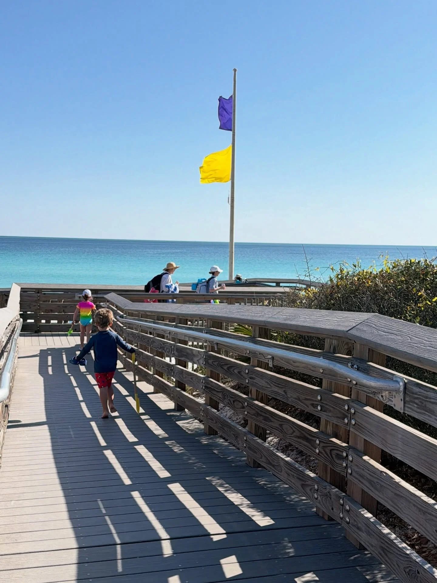 💌postcards from seaside - not sure I&rsquo;ll ever get over how fun this trip was 😭