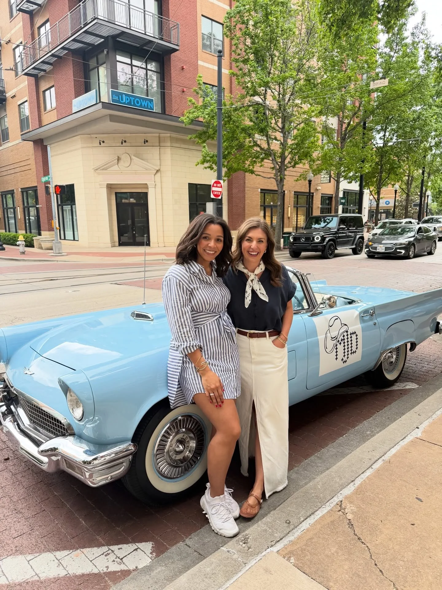 Jen &amp; Jessie, a love story 🤍🖤