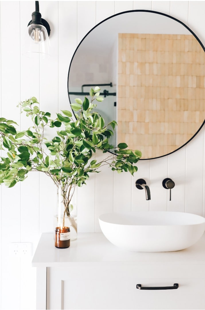 18 Modern Coastal Bathroom Ideas