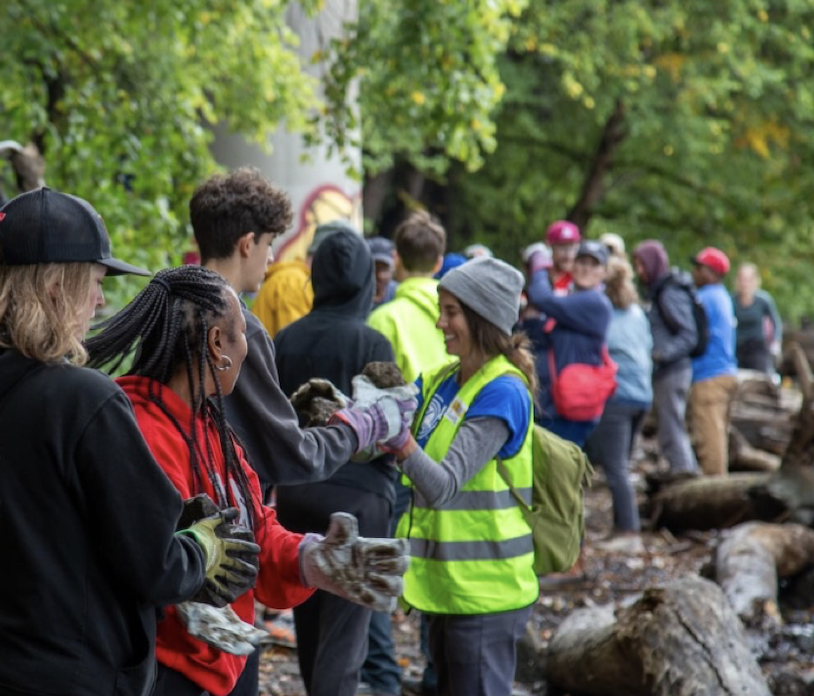Beach Brigade Volunteer Clean Up