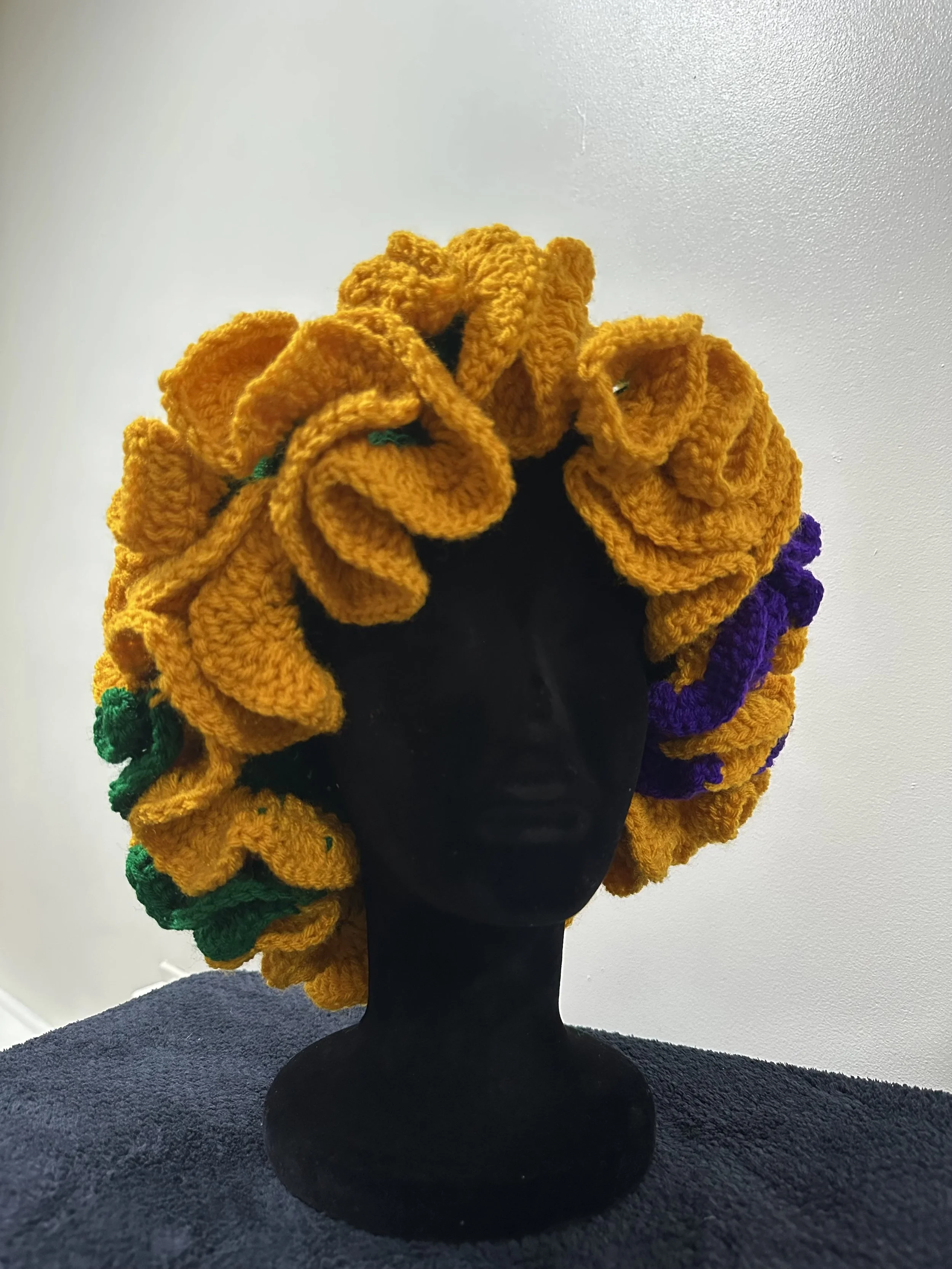 Mardi Gras Hat- Gold Ruffles