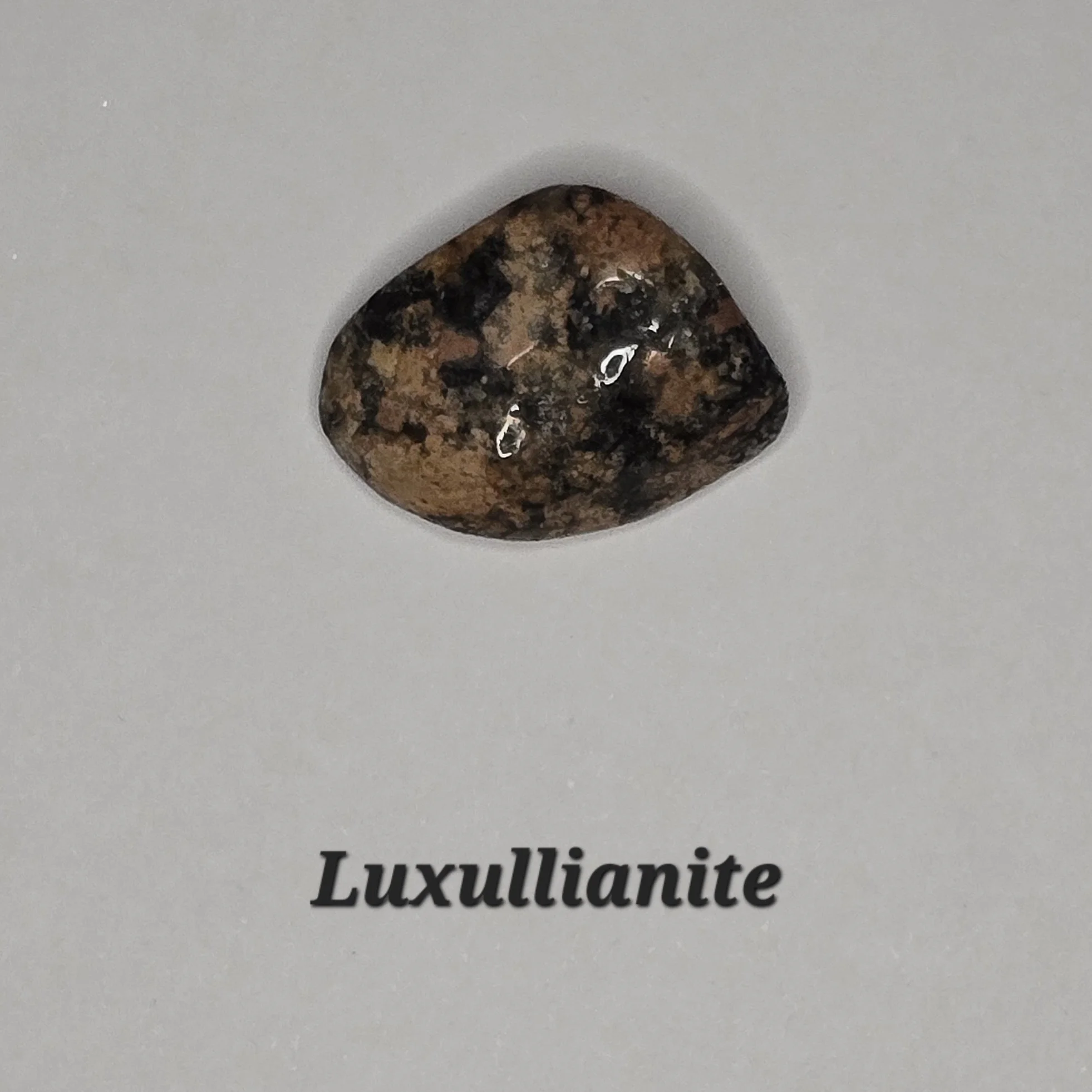 Luxullianite detailed photo