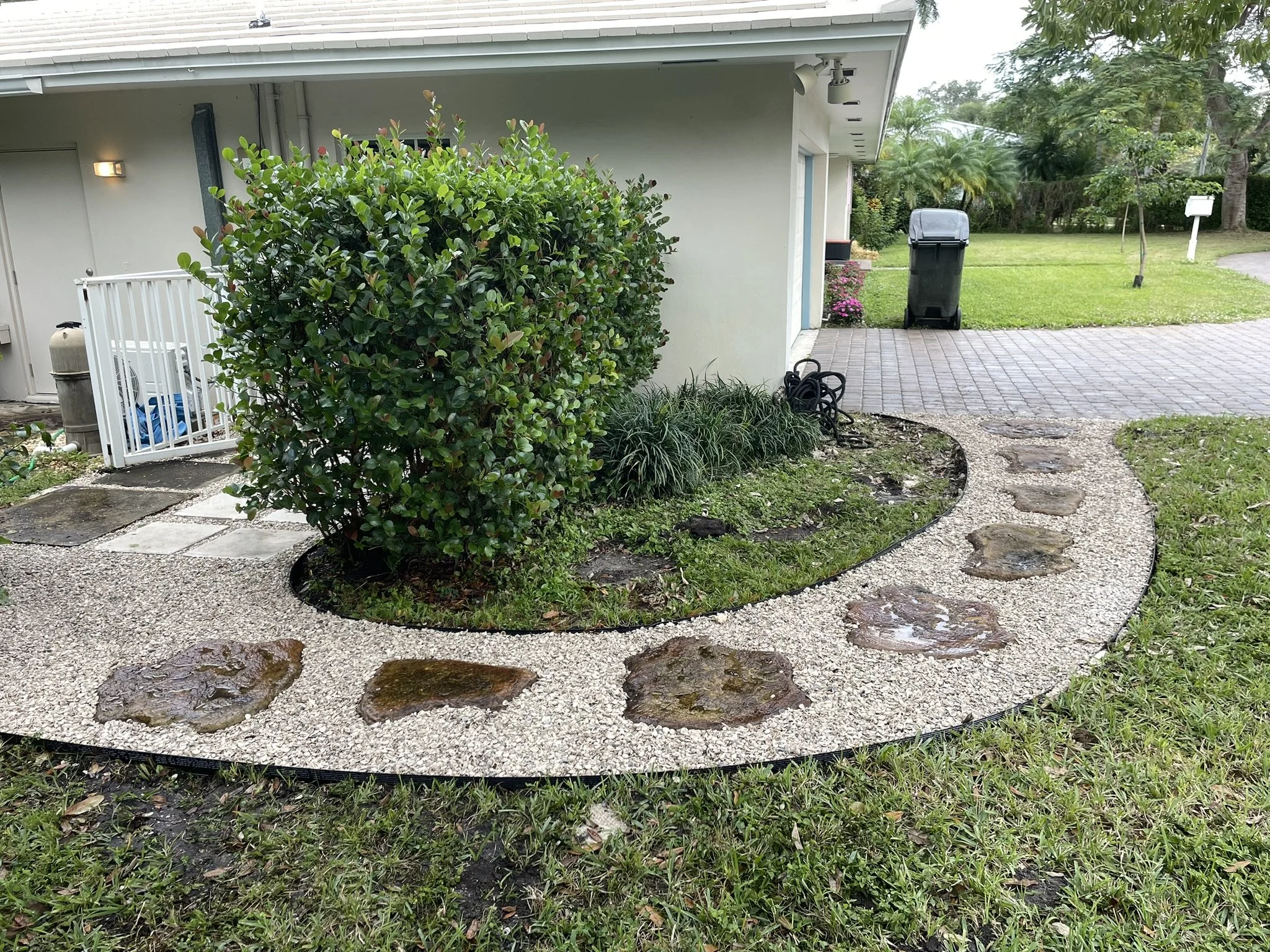 Hardscape 2.JPEG
