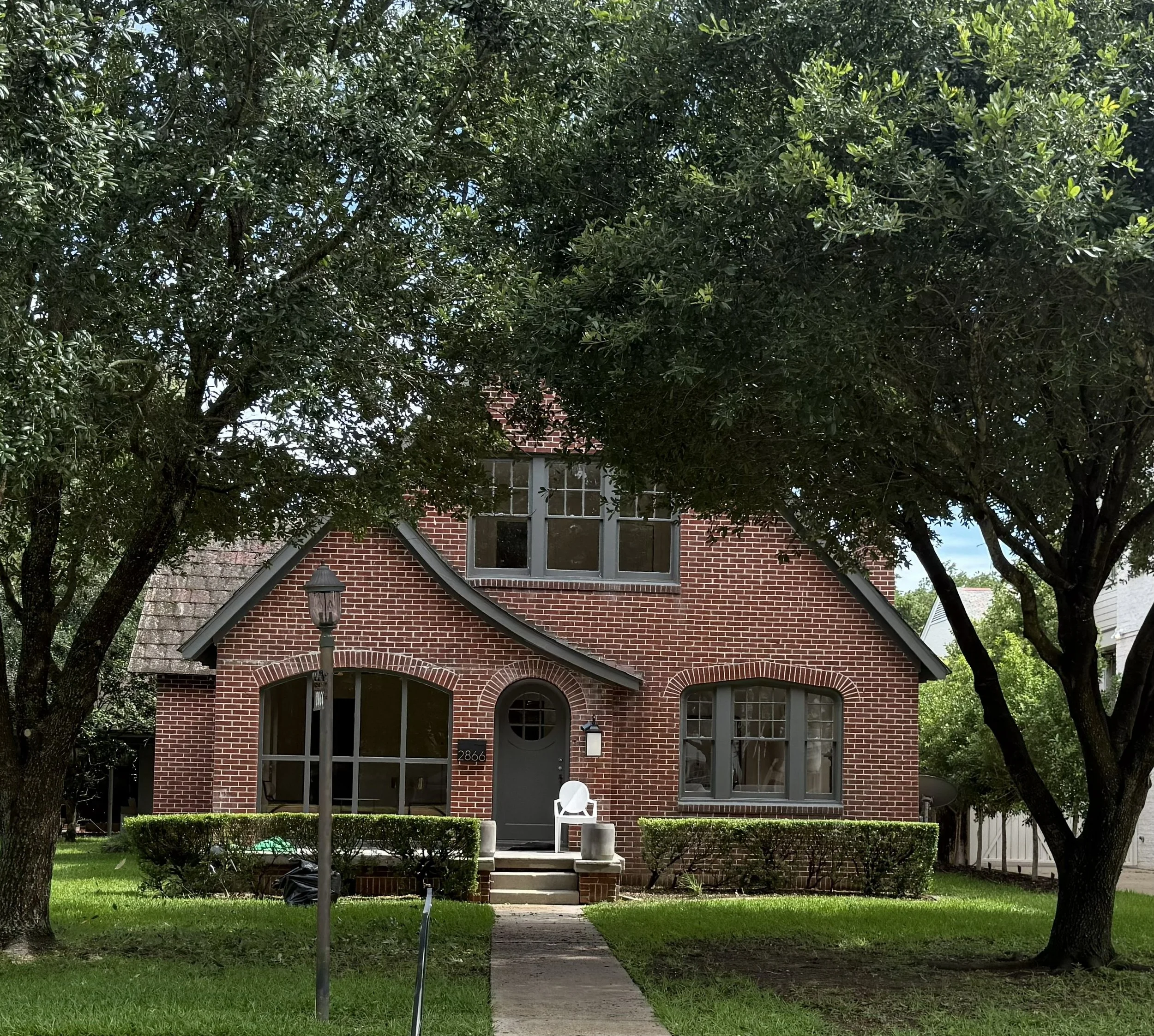 IMG_3870 exterior.jpg
