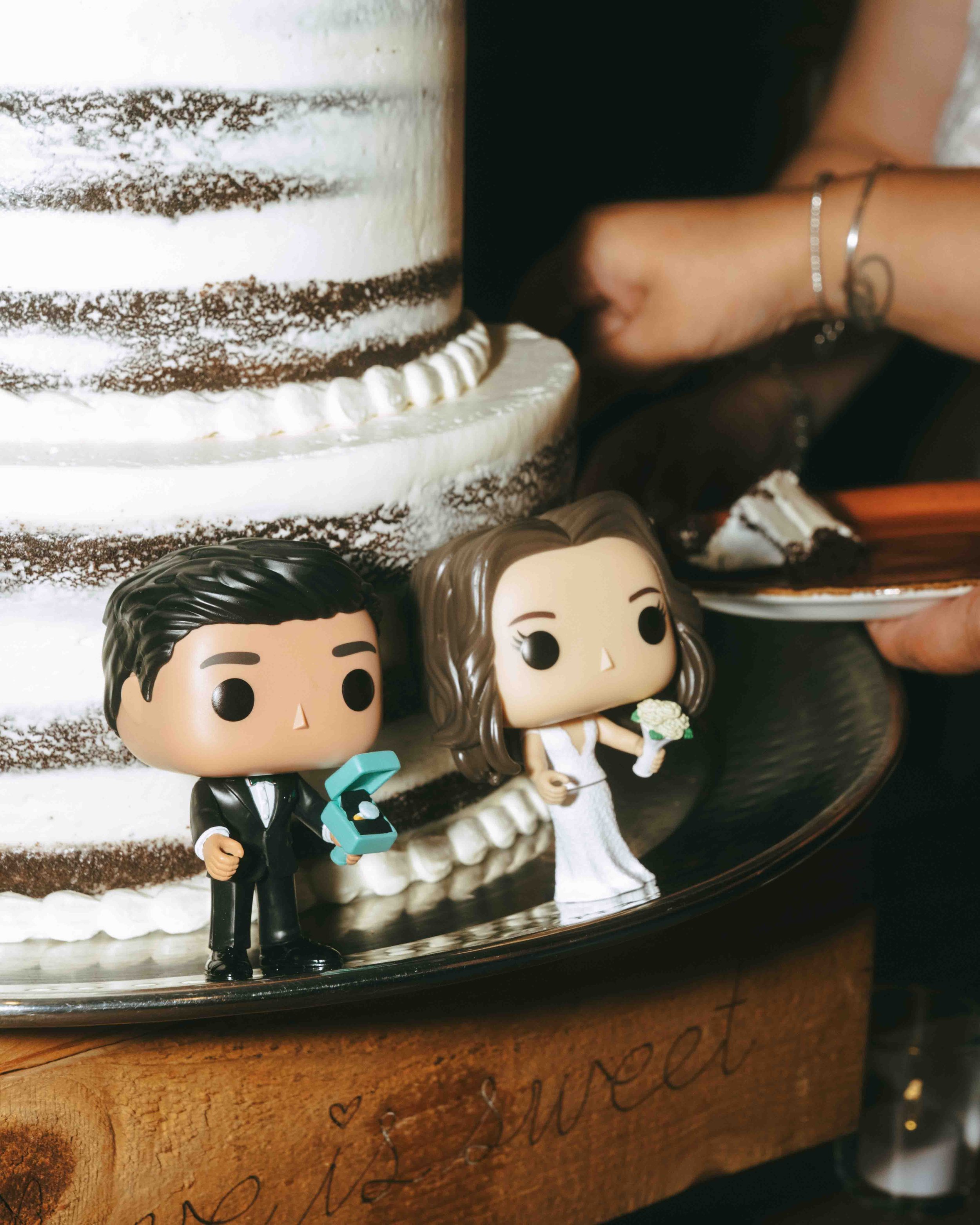 waterloo-village-funko-pop-wedding-cake-6.jpg